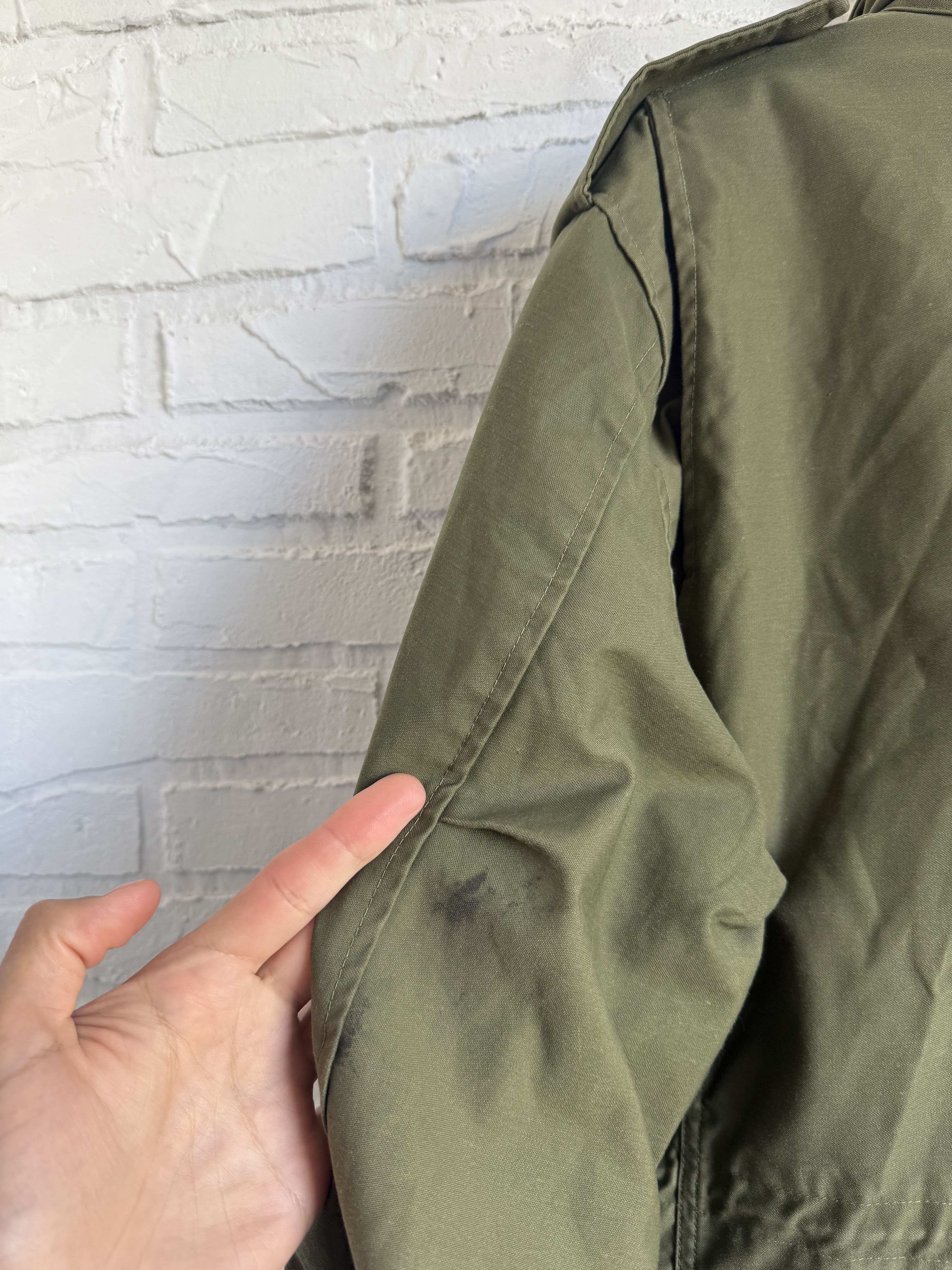 Vintage Vintage 1960s US Army M-65 Field Jacket Vietnam jacket Size US L / EU 52-54 / 3 - 17 Thumbnail