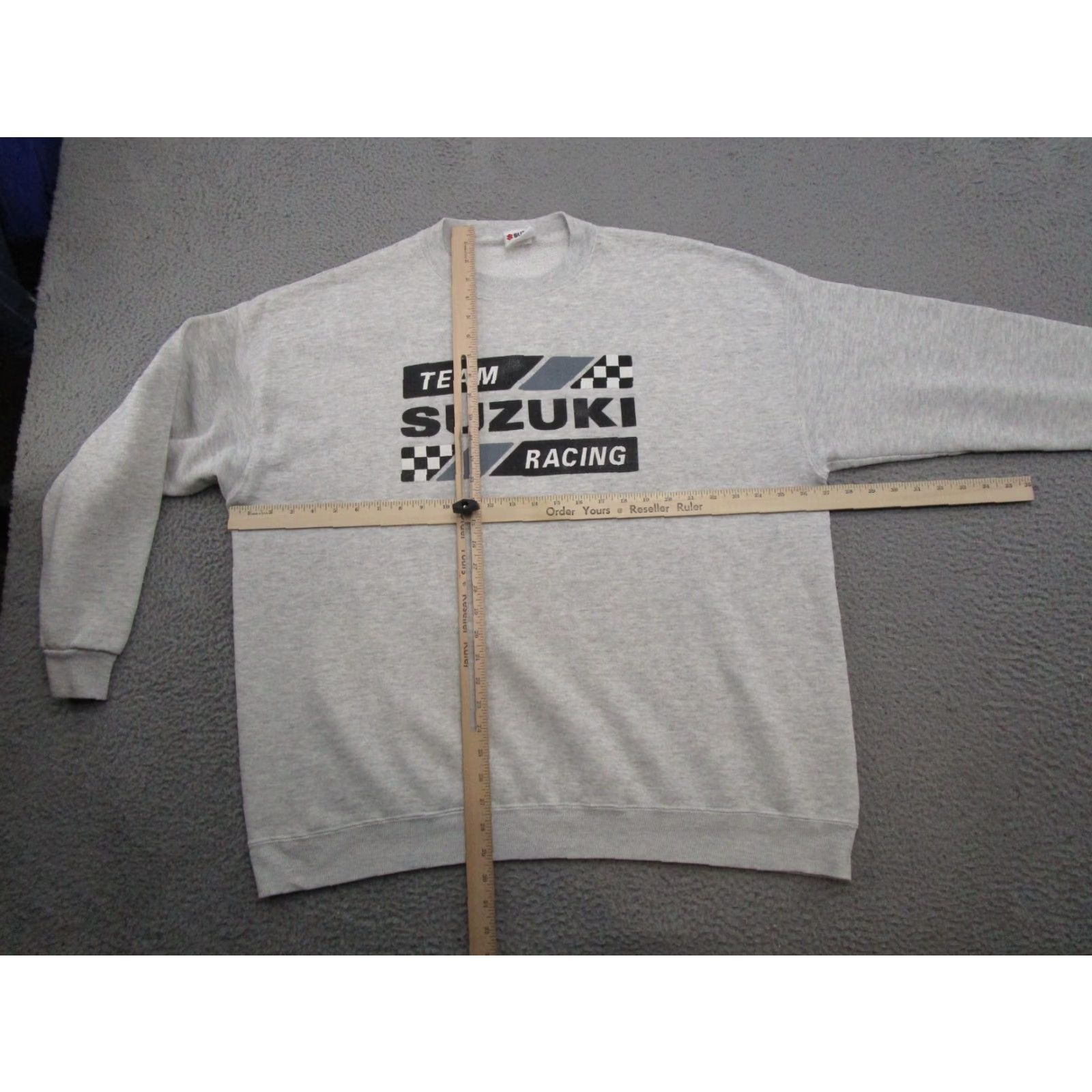 VINTAGE Suzuki Sweatshirt Mens Size 2XL Gray Racing 1990s Checkered Flag Hooded Pullover Sports Crew Neck (All Seasons)
