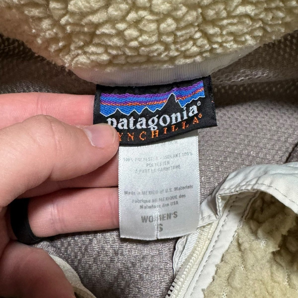 Patagonia Patagonia Synchilla Sherpa Full Zip Jacket Women’s Small Size S / US 4 / IT 40 - 4 Thumbnail