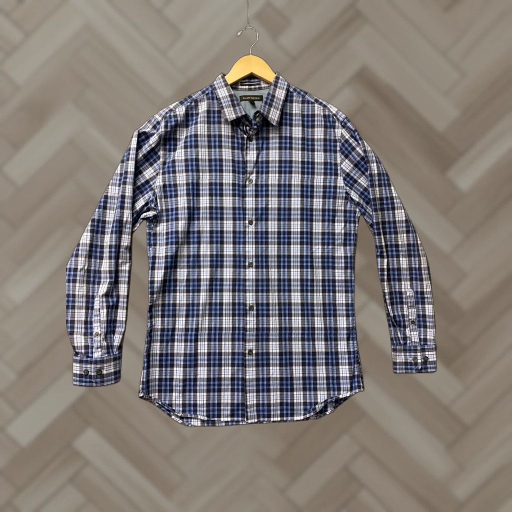 Banana Republic BANANA REPUBLIC Shirt Mens Large Plaid Long Sleeve Button-Up Blue Cotton Regular Fit I Casual Men’s Shirt Size US L / EU 52-54 / 3 - 1 Thumbnail