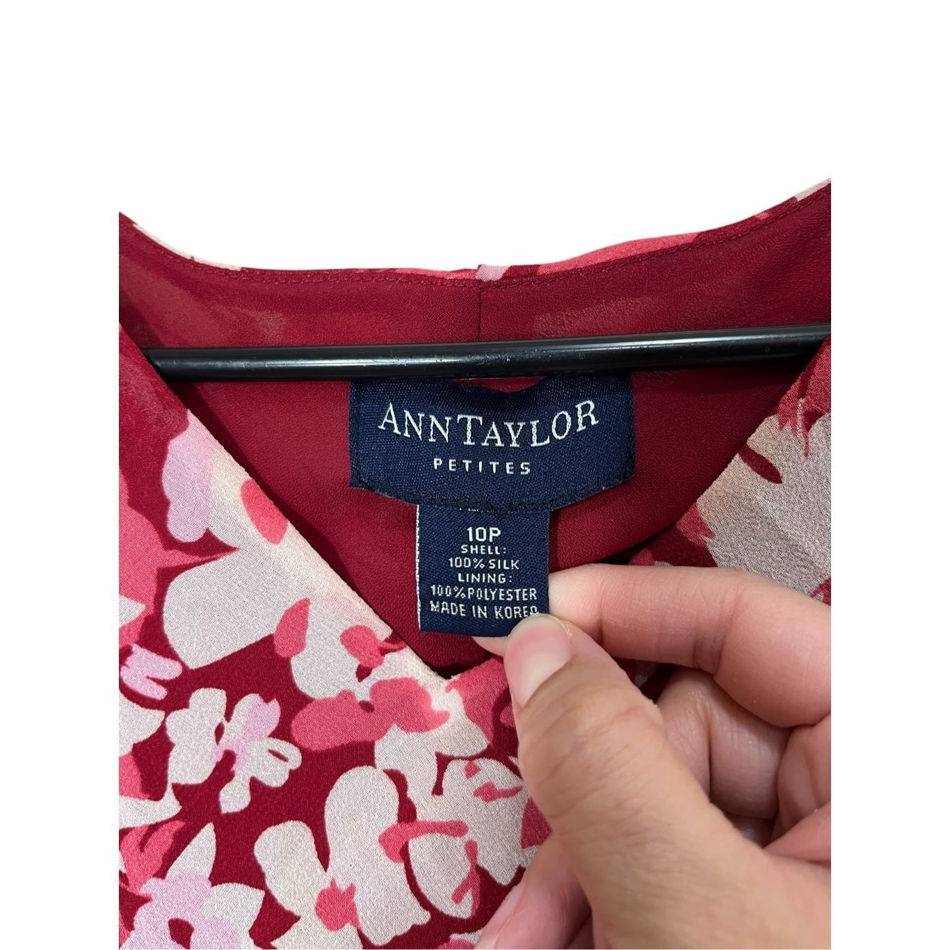 Ann Taylor Ann Taylor Petites Y2K 100% Silk Sleeveless Top Size 10P Size L / US 10 / IT 46 - 5 Thumbnail