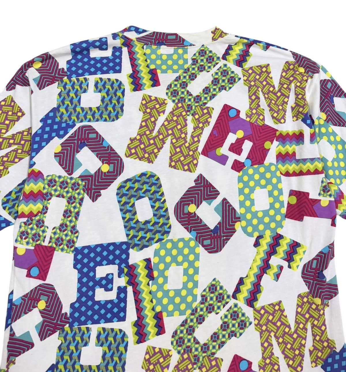 Yoshiyuki Konishi Vtg🔥Ficce Uomo Yoshiyuki Konishi All Over Print Tee Size US L / EU 52-54 / 3 - 12 Thumbnail