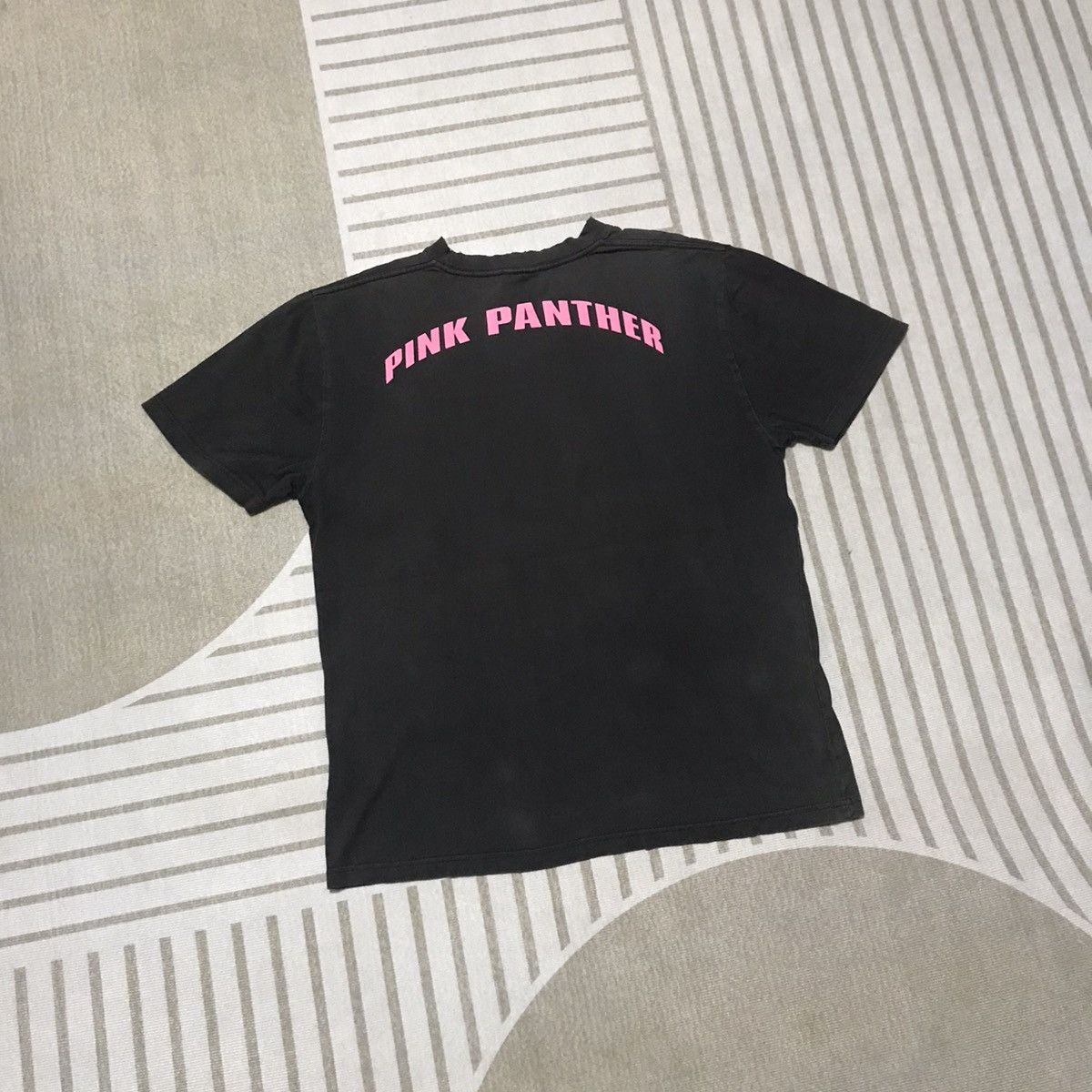 Cartoon Network PINK PANTHER CARTOON MOVIE RARE TEE Size US M / EU 48-50 / 2 - 10 Thumbnail
