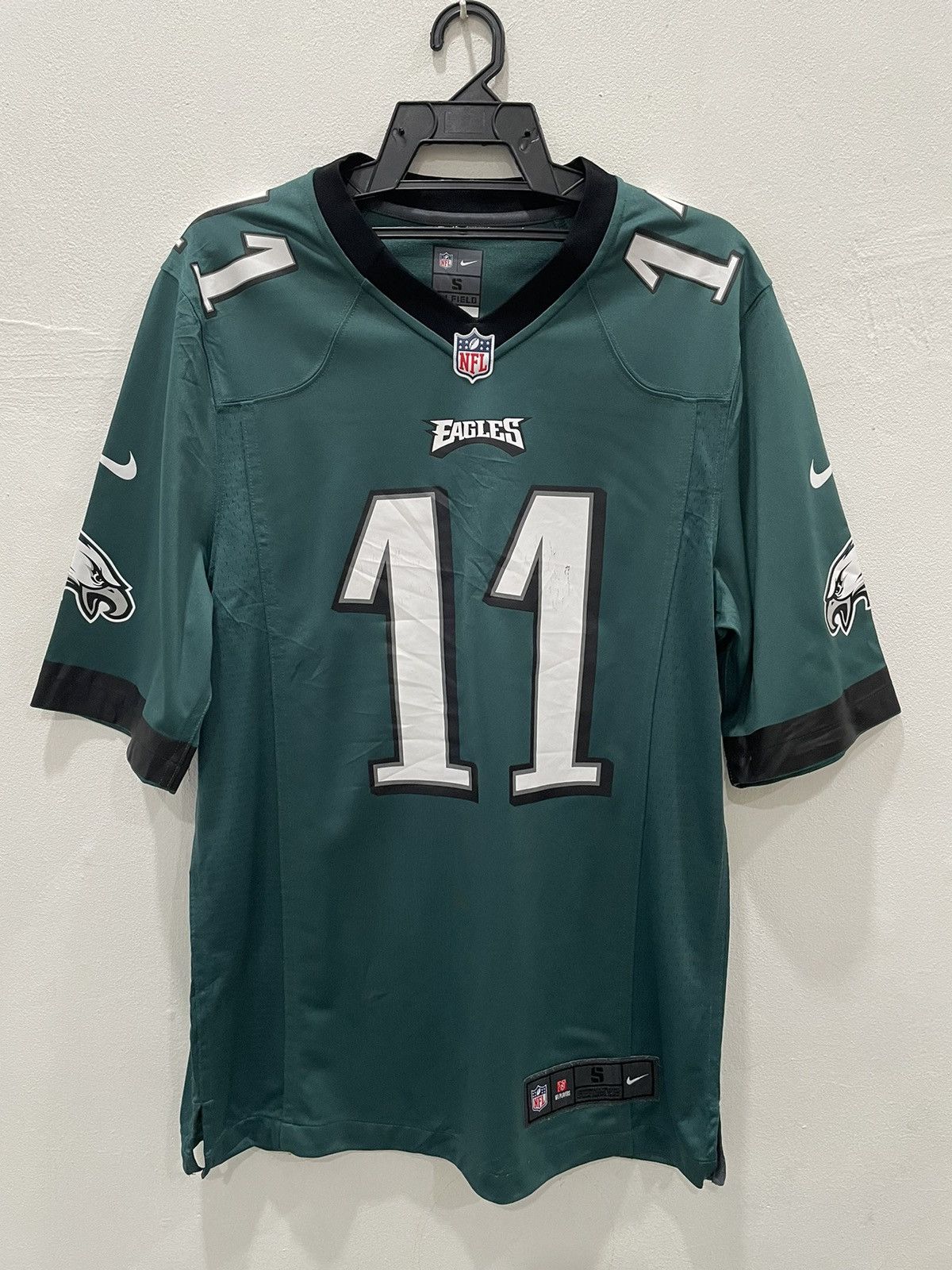 Carson Wentz Eagles Nike Jersey Size XXL brand outlets new