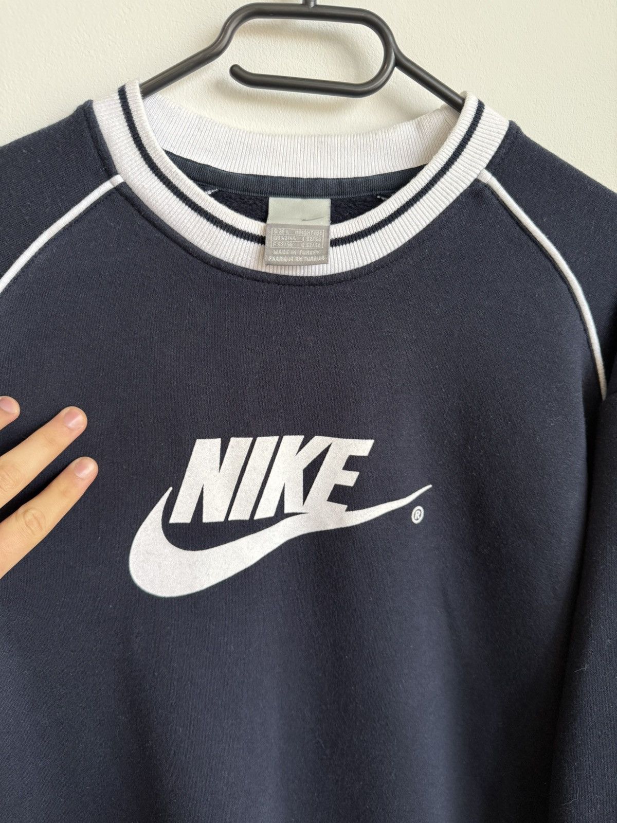 Nike Nike Vintage Crewneck Sweatshirt – Navy (Dark Blue) Size US L / EU 52-54 / 3 - 2 Thumbnail