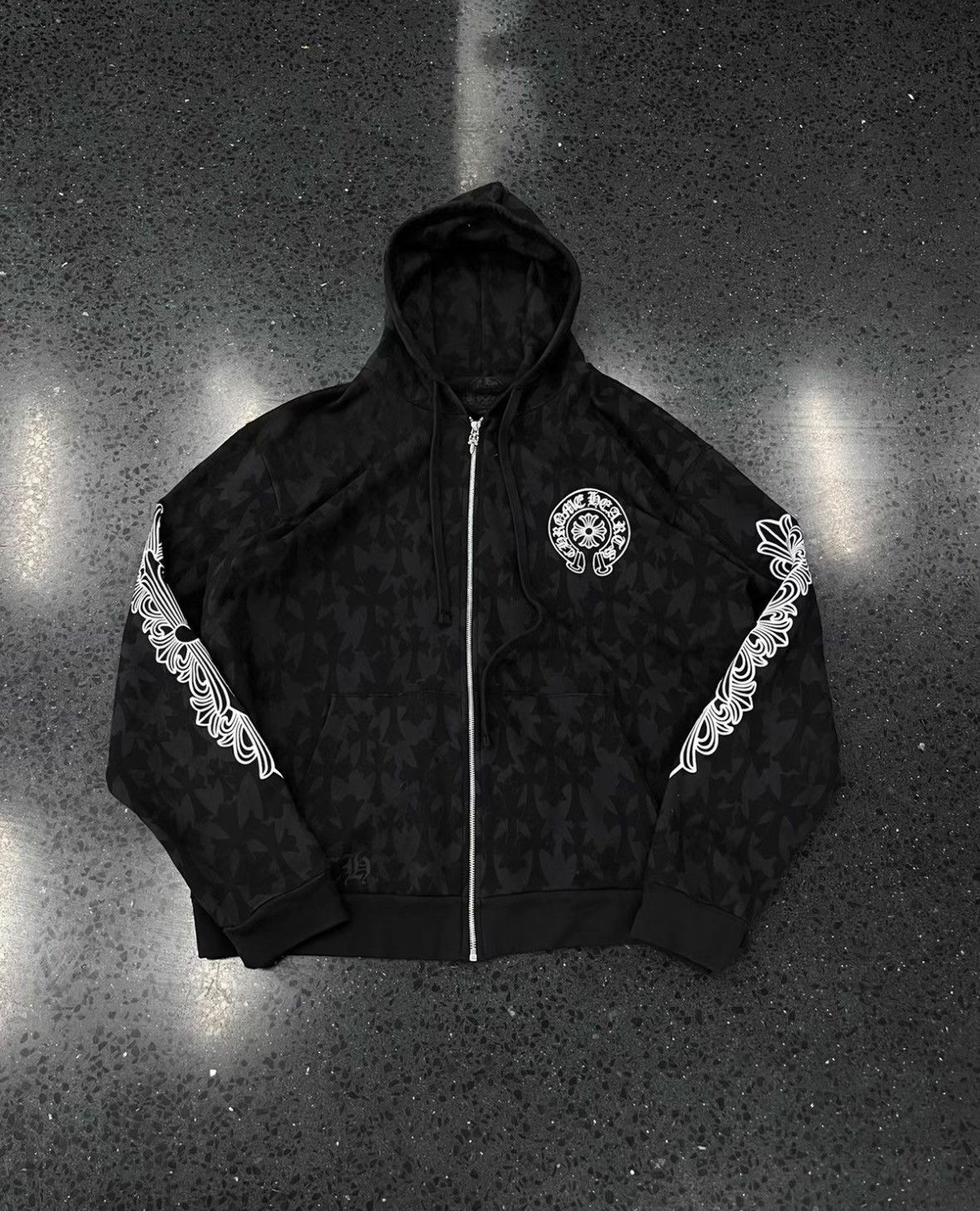 Chrome Hearts CHROME HEARTS Size XL Logo-stamped zip-up hoodie xy Size US XL / EU 56 / 4 - 1 Thumbnail