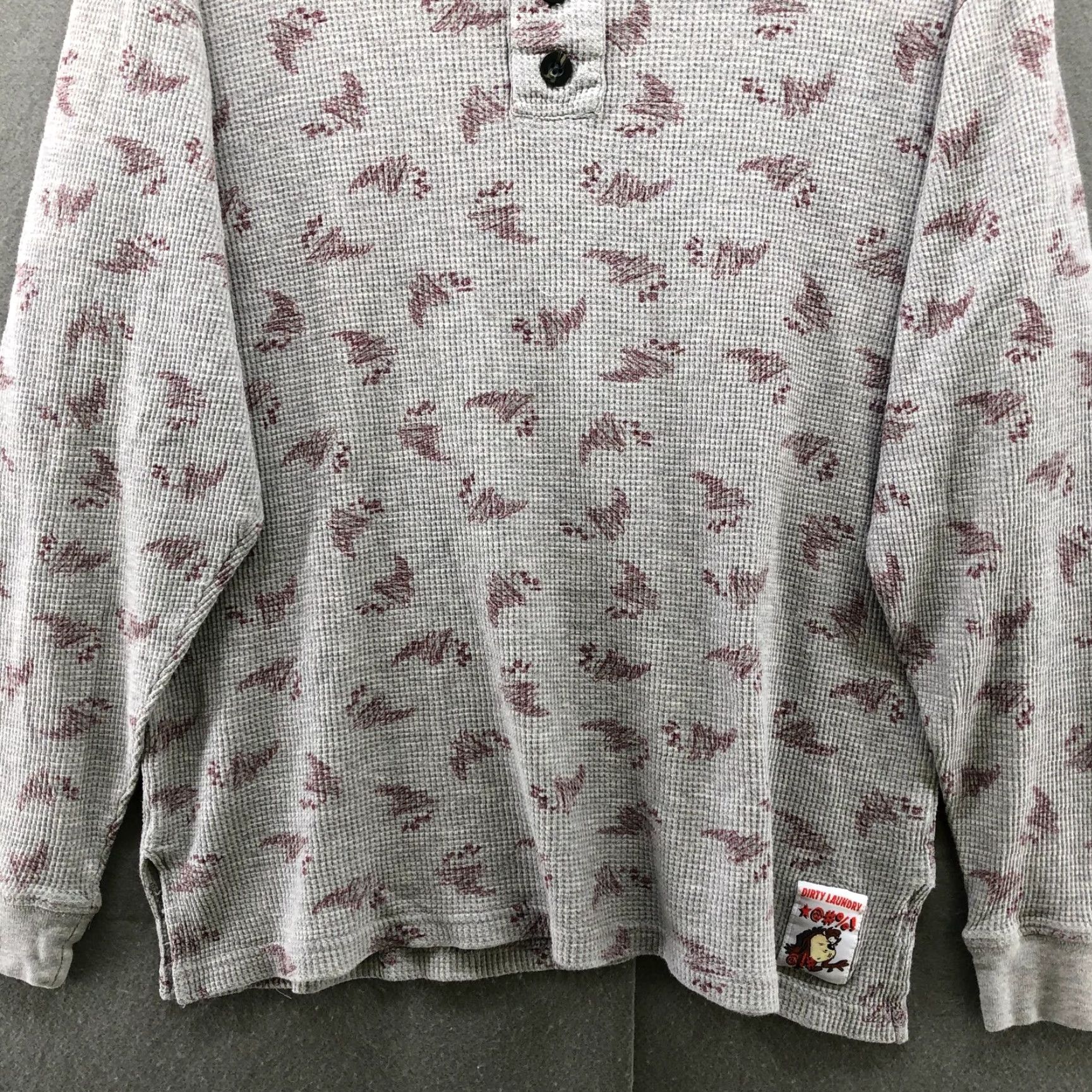 Vintage VINTAGE Warner Bros Looney Tunes Tazmanian Devil Henley Thermal Shirt Gray S Mens 90s 100% Cotton Long Sleeve Size US S / EU 44-46 / 1 - 4 Thumbnail