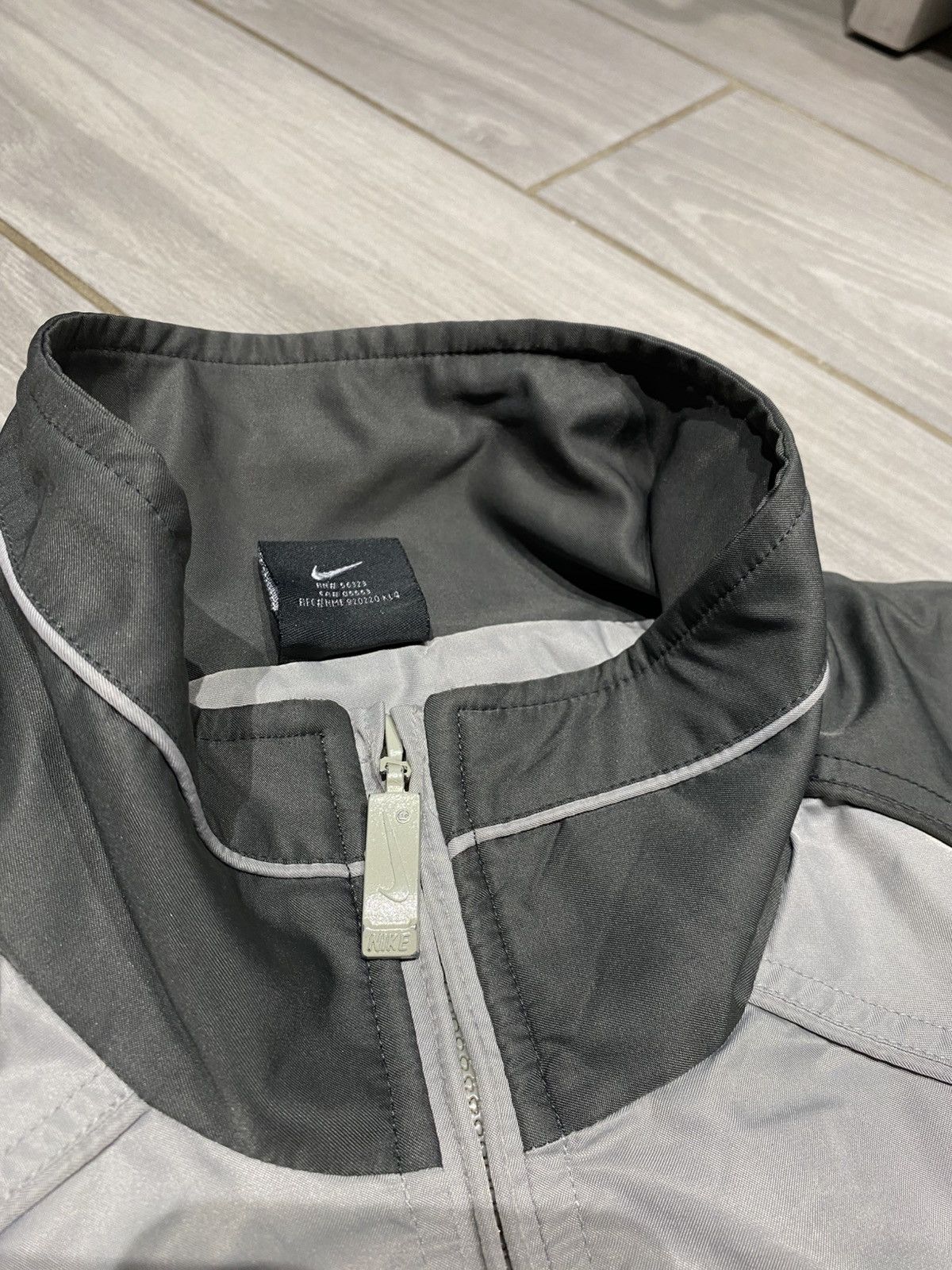 Nike ACG Vintage Nike ACG Windbreaker Jacket very rare Y2K Size US L / EU 52-54 / 3 - 8 Thumbnail