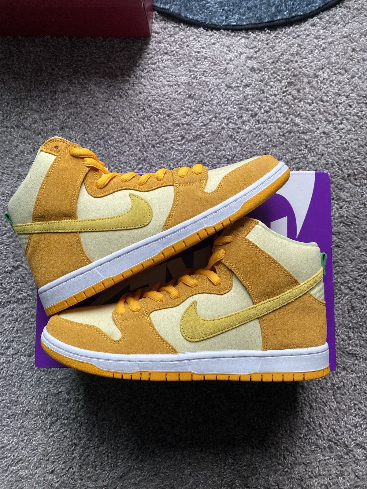Nike Nike SB Dunk High “Pineapple” Size US 10.5 / EU 43-44 - 1 Thumbnail