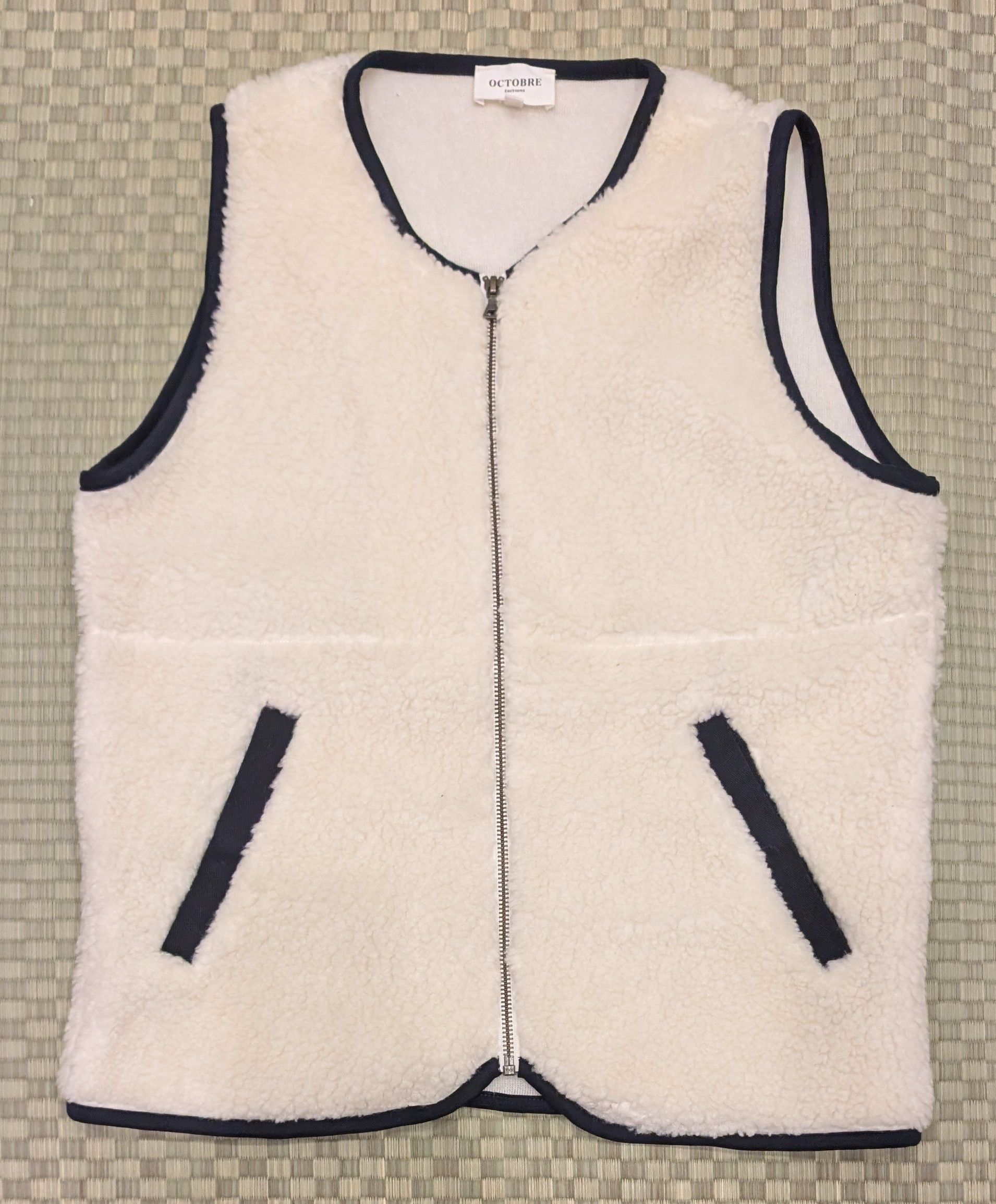 Other Octobre Editions Sherpa Fleece Vest Made in Bulgaria Size US XS / EU 42 / 0 - 1 Thumbnail