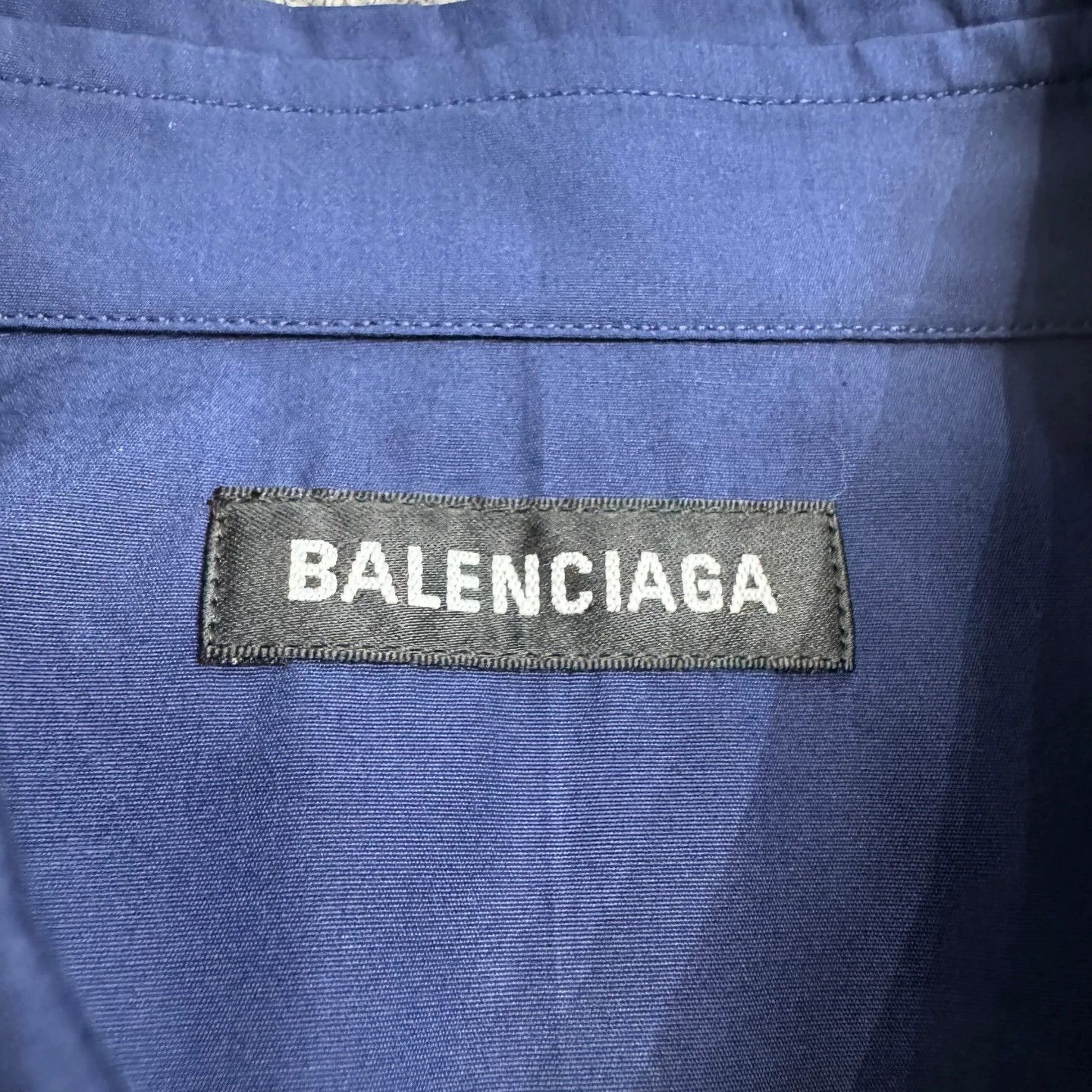 Balenciaga Balenciaga Solid Shirt 38 99 MINT Size US XXS / EU 40 - 2 Thumbnail