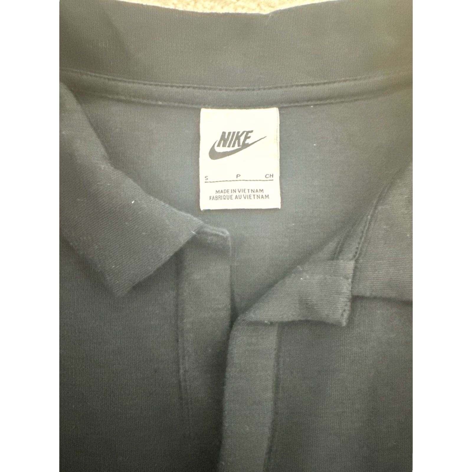 Nike Nike Womens Polo Shirt Cropped Short Sleeve Black Slim S1S US? Size S / US 4 / IT 40 - 3 Thumbnail