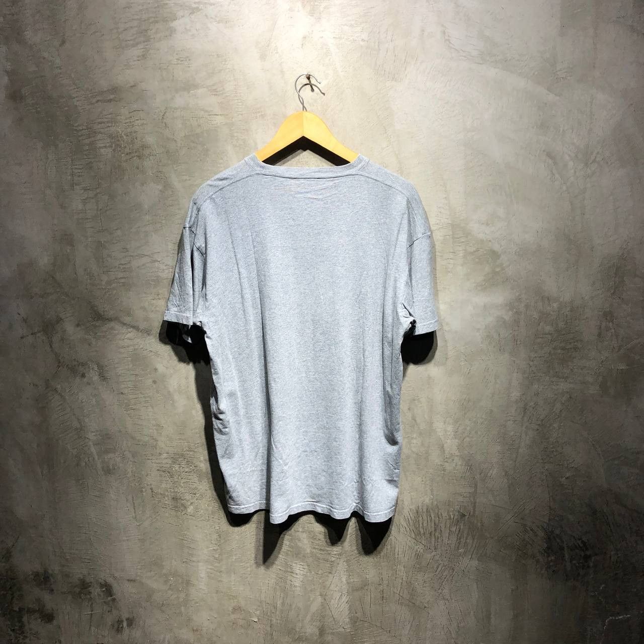 Balenciaga Balenciaga small logo tee Size US L / EU 52-54 / 3 - 6 Thumbnail