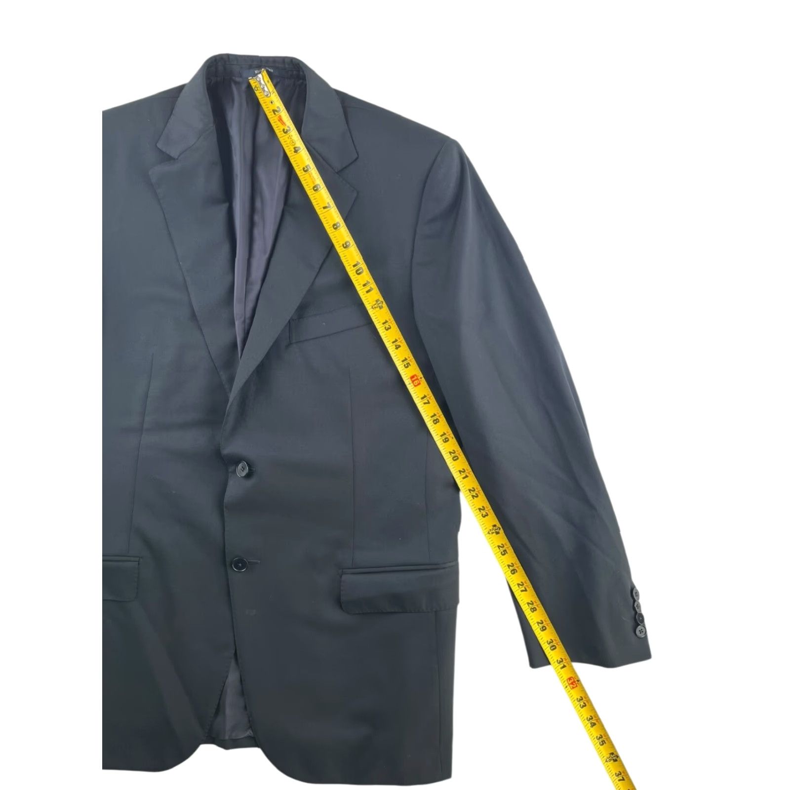 Ermenegildo Zegna VINTAGE not applicable here; generate optimized title without adding new information. Size US S / EU 44-46 / 1 - 7 Thumbnail