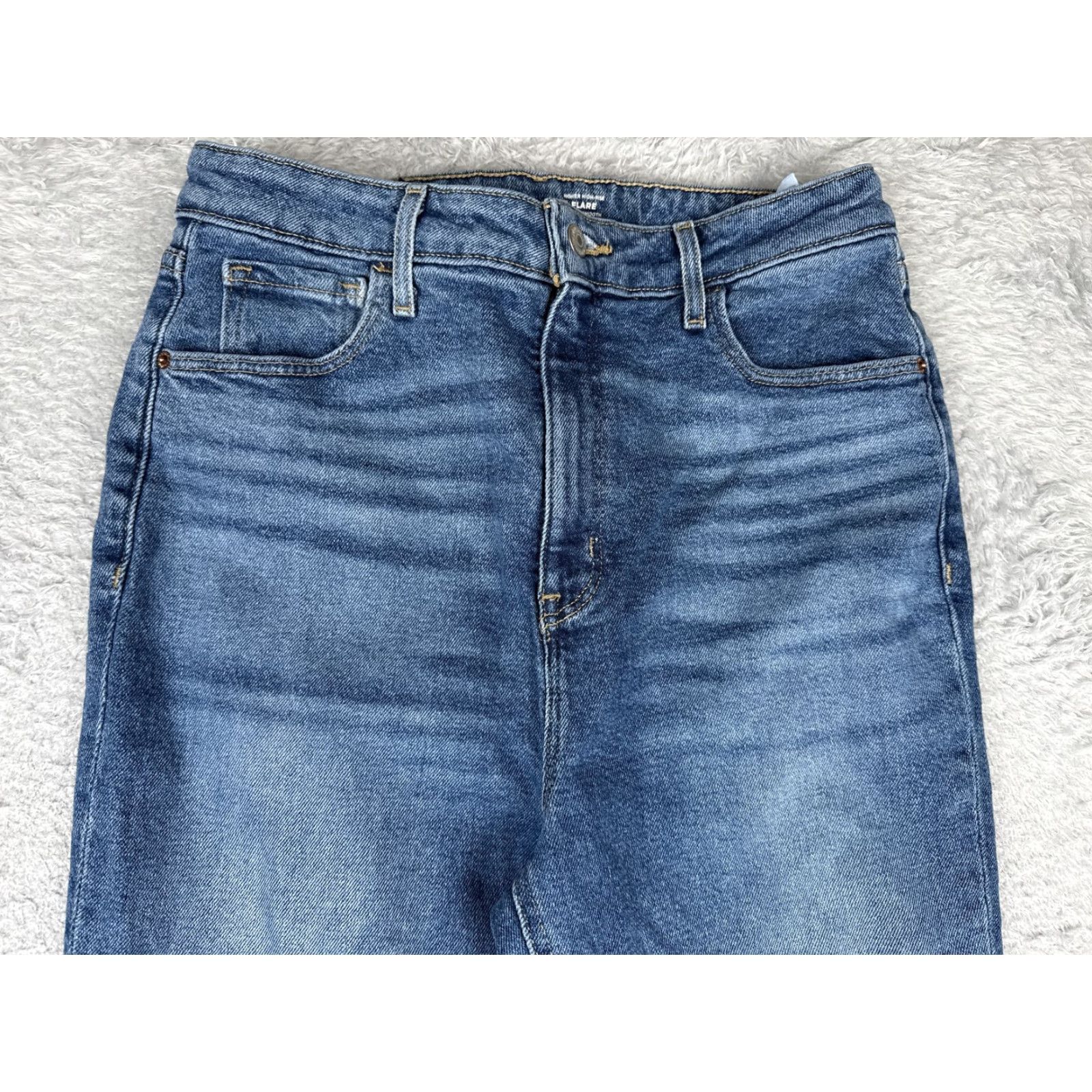 Old Navy Old Navy Jeans Womens 12 Blue Medium Wash High Rise Flare Denim 30x31 Pocket 5-Pocket Stretch Regular Vintage No Size 34" / US 12 / IT 48 - 4 Thumbnail