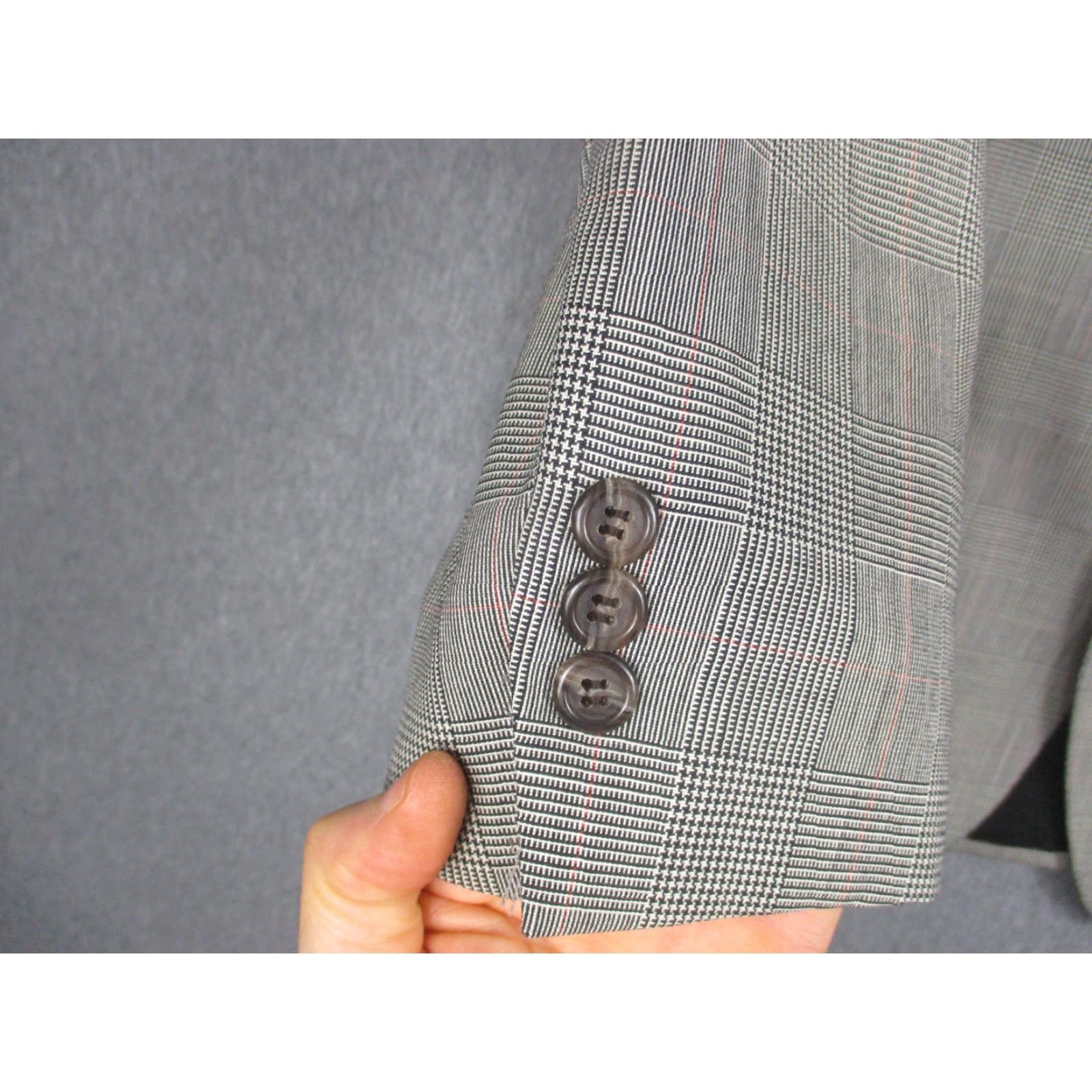 Brooks Brothers VINTAGE Brooks Brothers Sport Coat Mens 44 Wool Gray Glen Plaid Check 2-Button Blazer Regular Fit USA Mens Size 44R - 2 Thumbnail