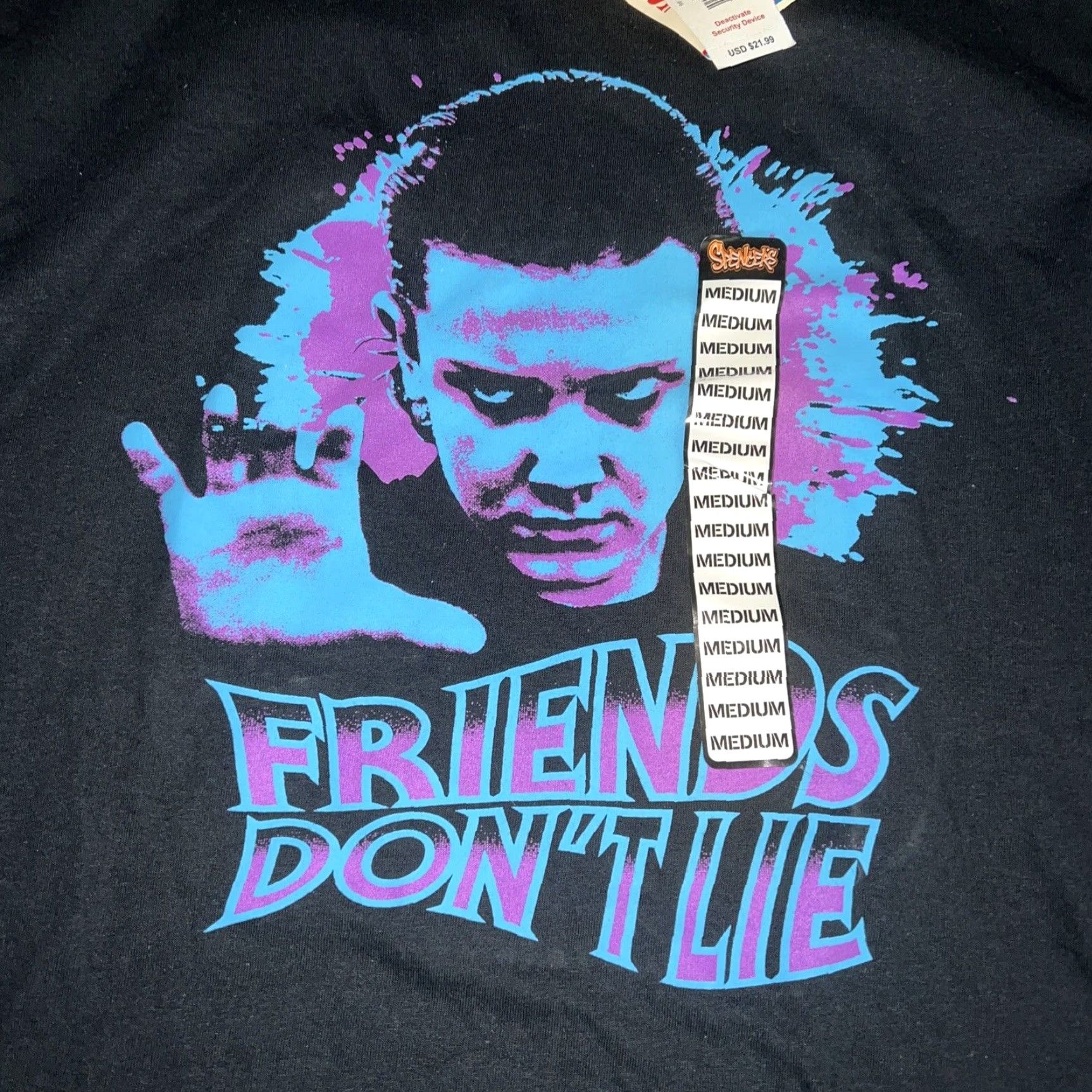 Vintage VINTAGE Stranger Things Netflix T-Shirt Men’s Medium Black Men's Apparel Size US M / EU 48-50 / 2 - 2 Thumbnail