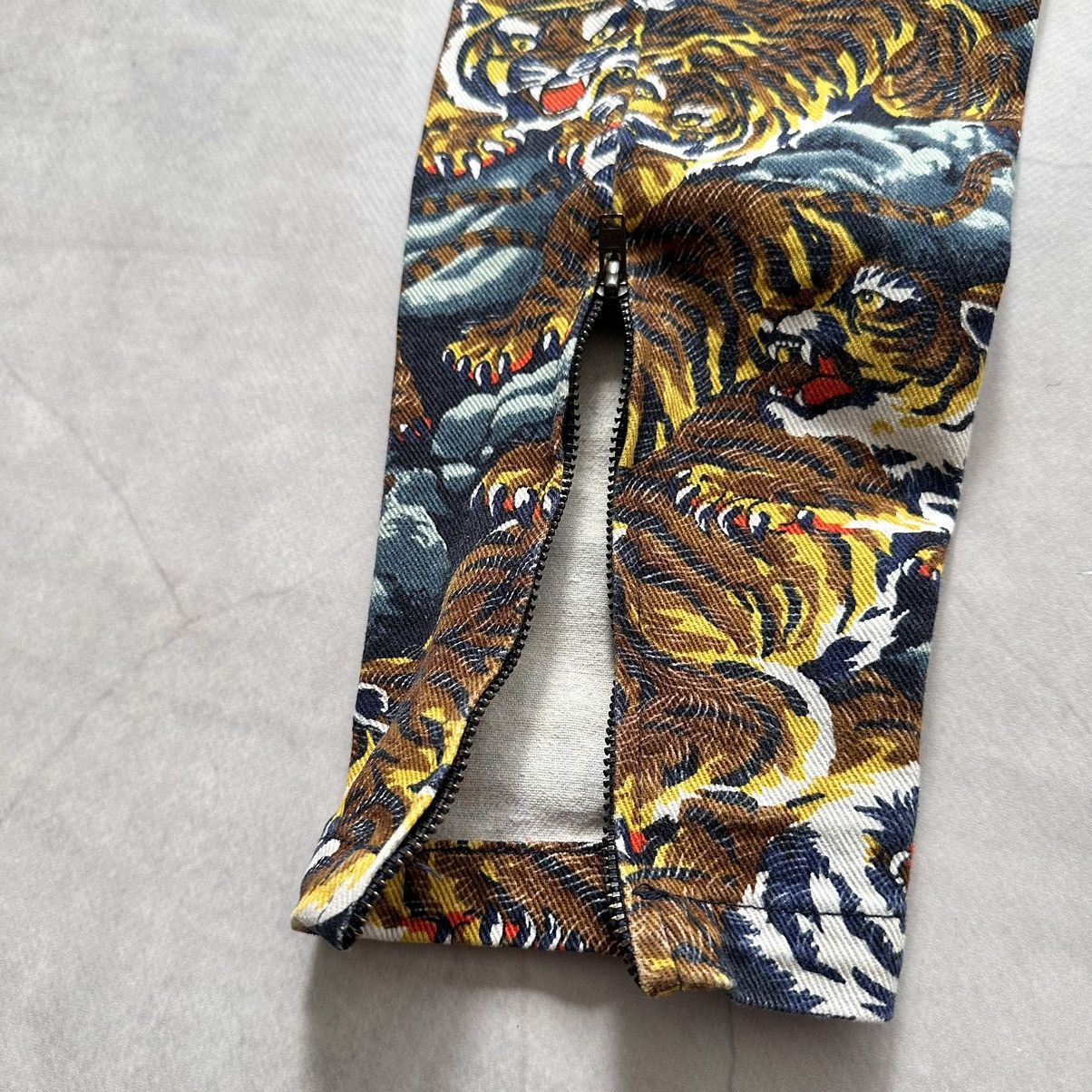 Ed Hardy × Hysteric Glamour × Kenzo RARE Kenzo Vintage Tigers Monogram Jeans Pants Gucci Vibe Size 36" / US 14 / IT 50 - 5 Thumbnail