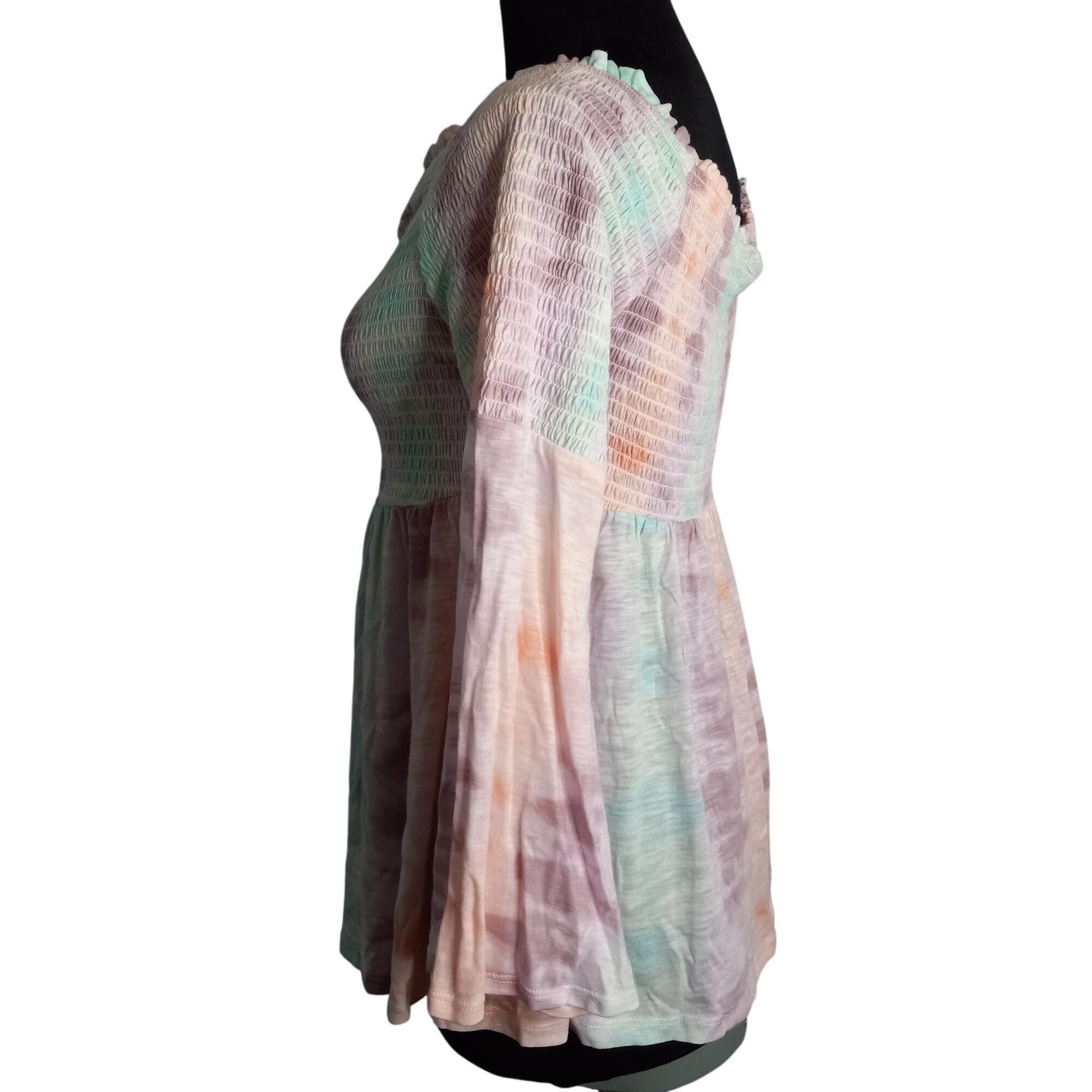 Torrid Torrid Size 0 L 12 Top Baby Doll Off Shoulder Tie Dye Smocke Size L / US 10 / IT 46 - 3 Thumbnail