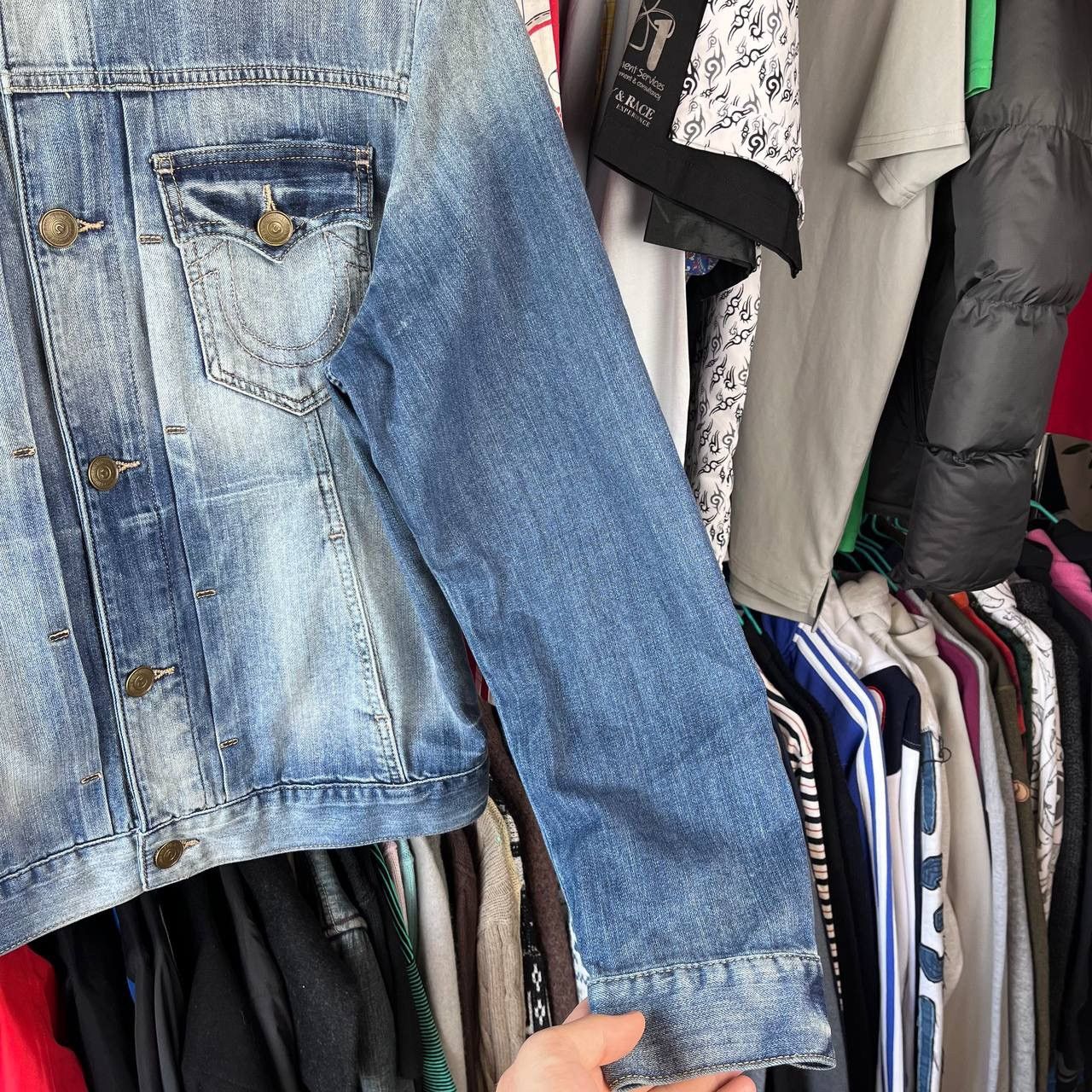 True Religion × Vintage Vintage True Religion Dylan Big Logo Jean Denim Jacket Size US L / EU 52-54 / 3 - 8 Thumbnail