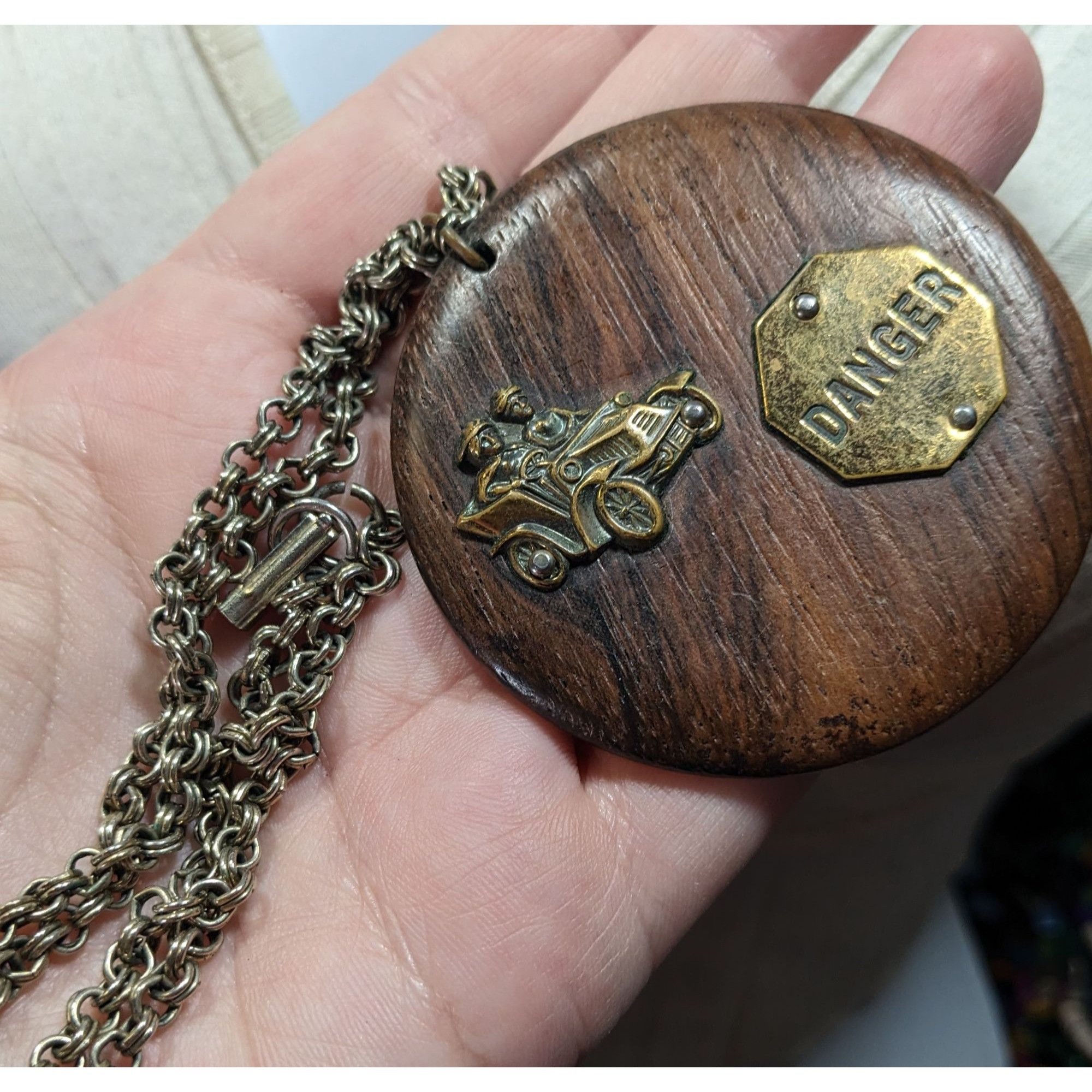 Other Vintage Novelty Automobile Wood And Metal Pendant Necklace Size ONE SIZE - 7 Thumbnail