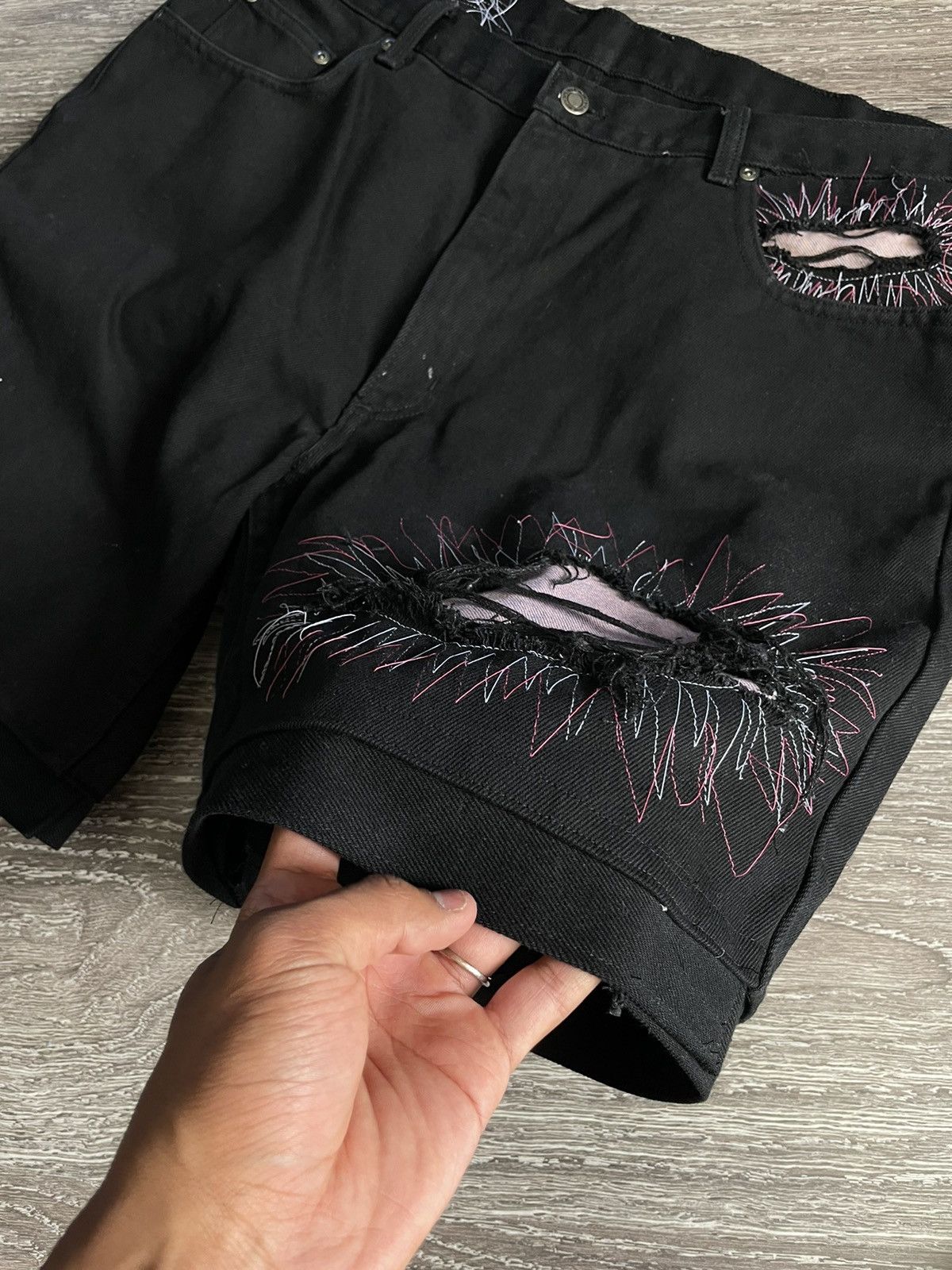 Other Pink Spider Jorts Size US 38 / EU 54 - 4 Thumbnail