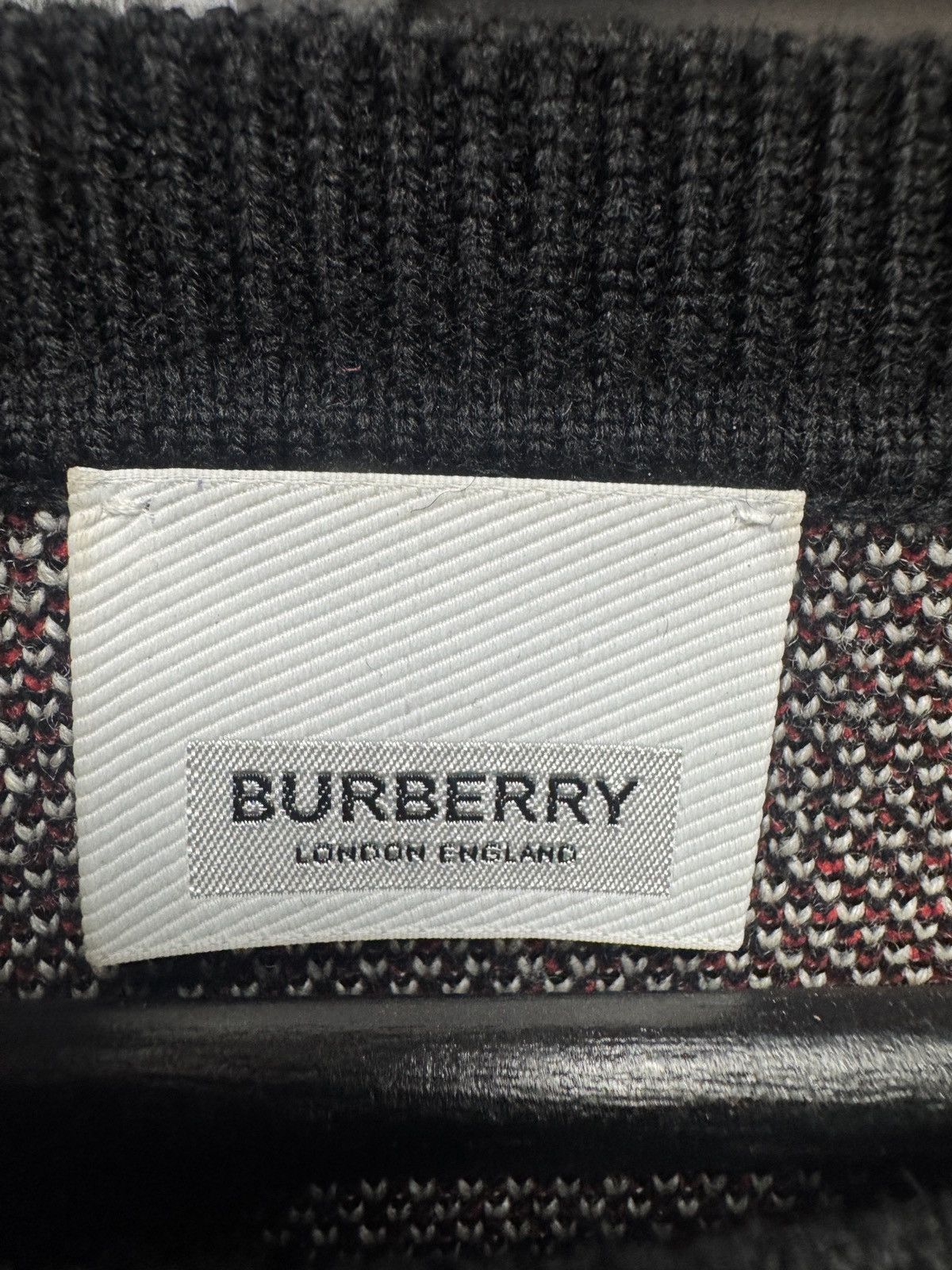 Burberry Burberry Zebra Jacquard Logo Knitted Sweater Size US S / EU 44-46 / 1 - 7 Thumbnail