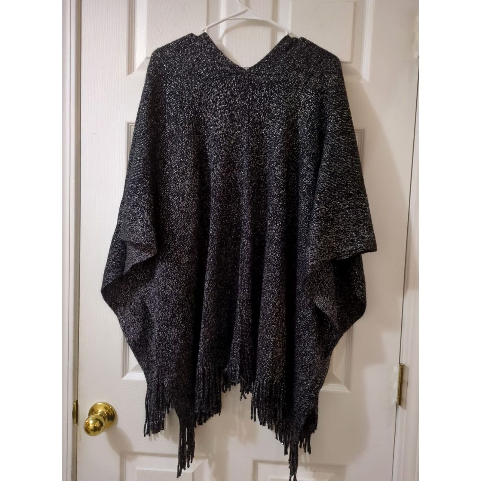 Vintage Step In Style 0X/1X Dressy Shawl Black Metallic Womens Shawl Top Dress Length Top Plus Size 0X/1X Womens Size XL / US 12-14 / IT 48-50 - 5 Thumbnail