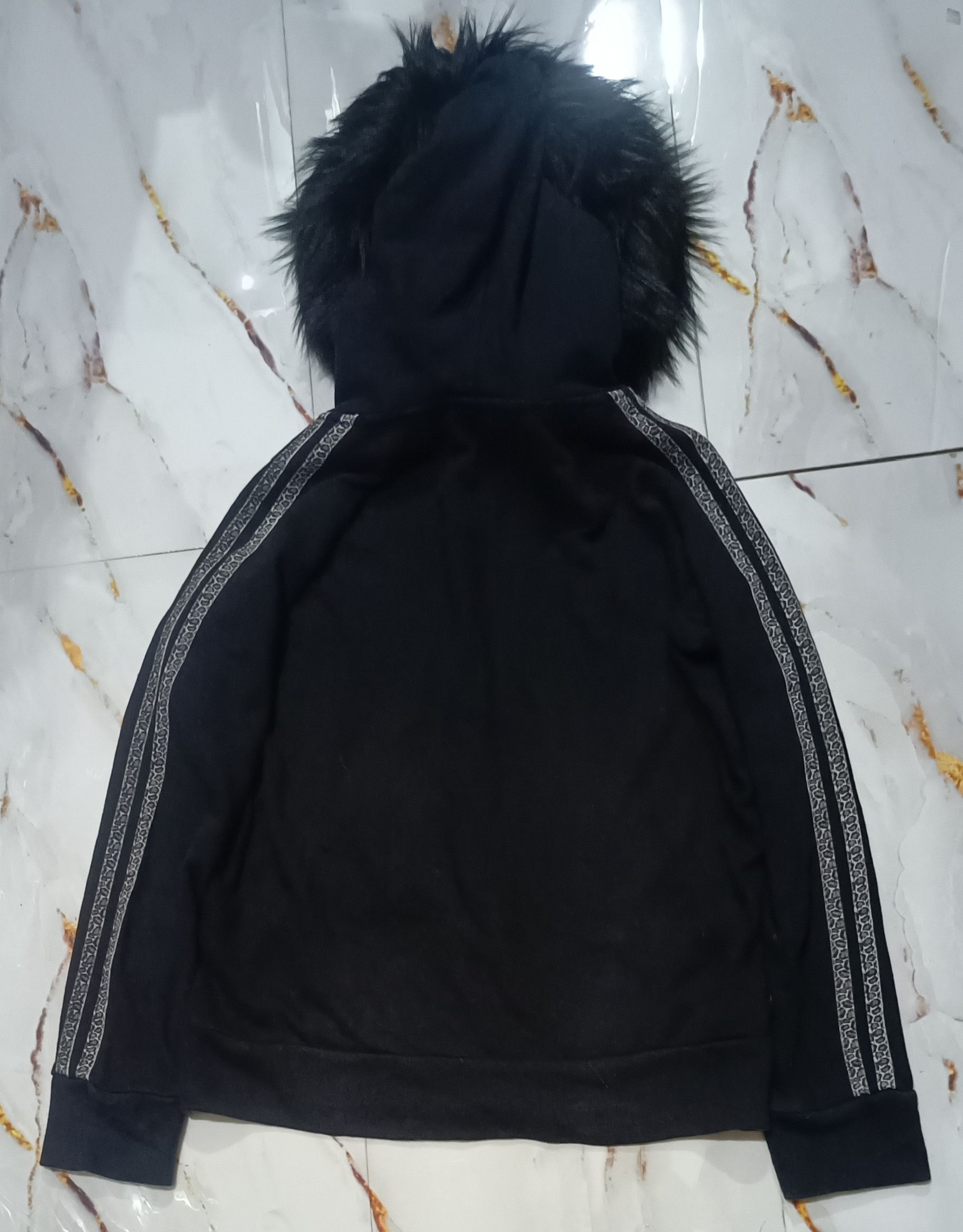 Le Grande Bleu (L.G.B.) black fur hoodie with leopard stripes Lgb Type Size US M / EU 48-50 / 2 - 2 Thumbnail