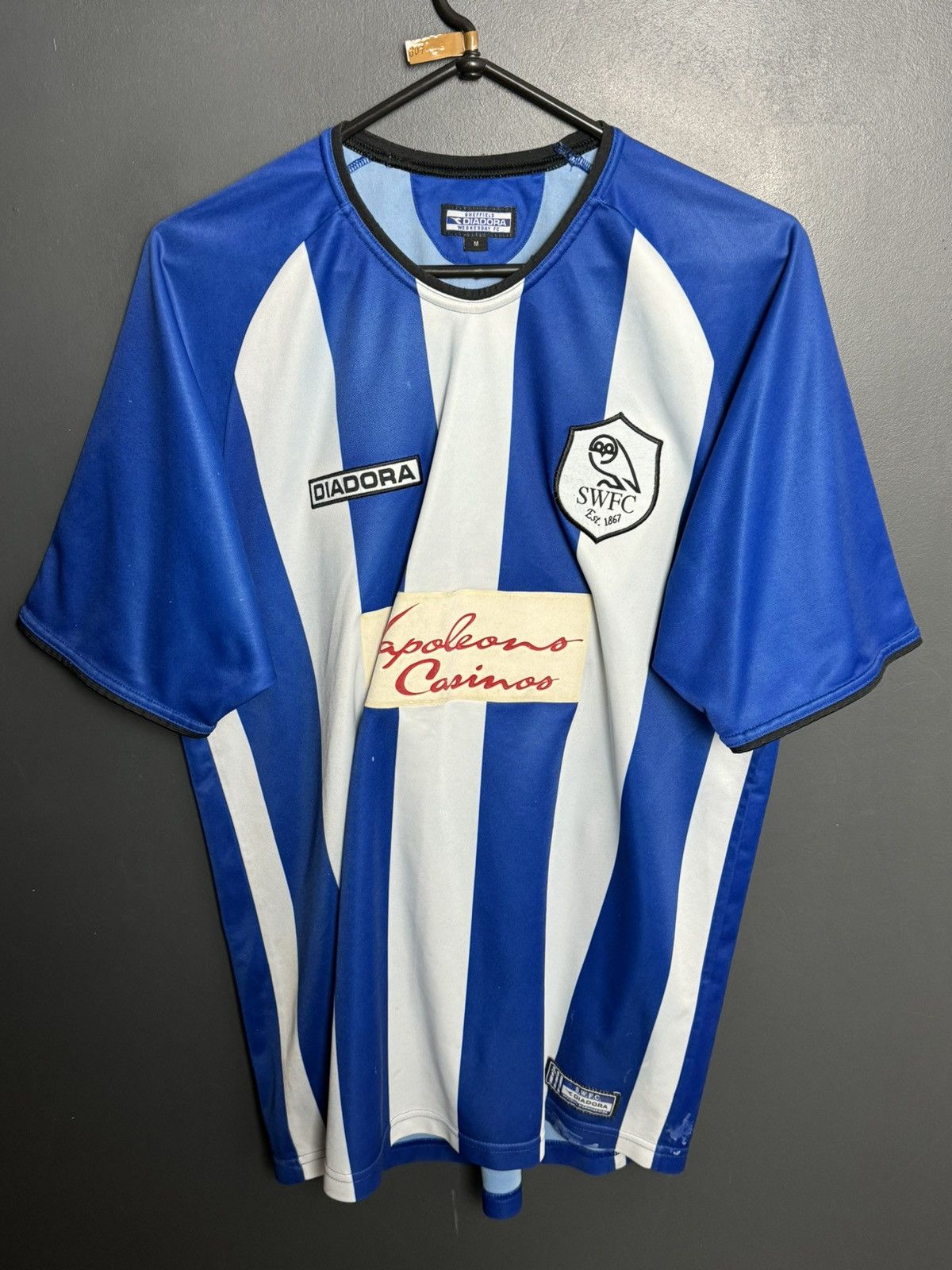 Diadora Sheffield Wednesday 03/05 Home Football Jersey Size US M / EU 48-50 / 2 - 1 Thumbnail