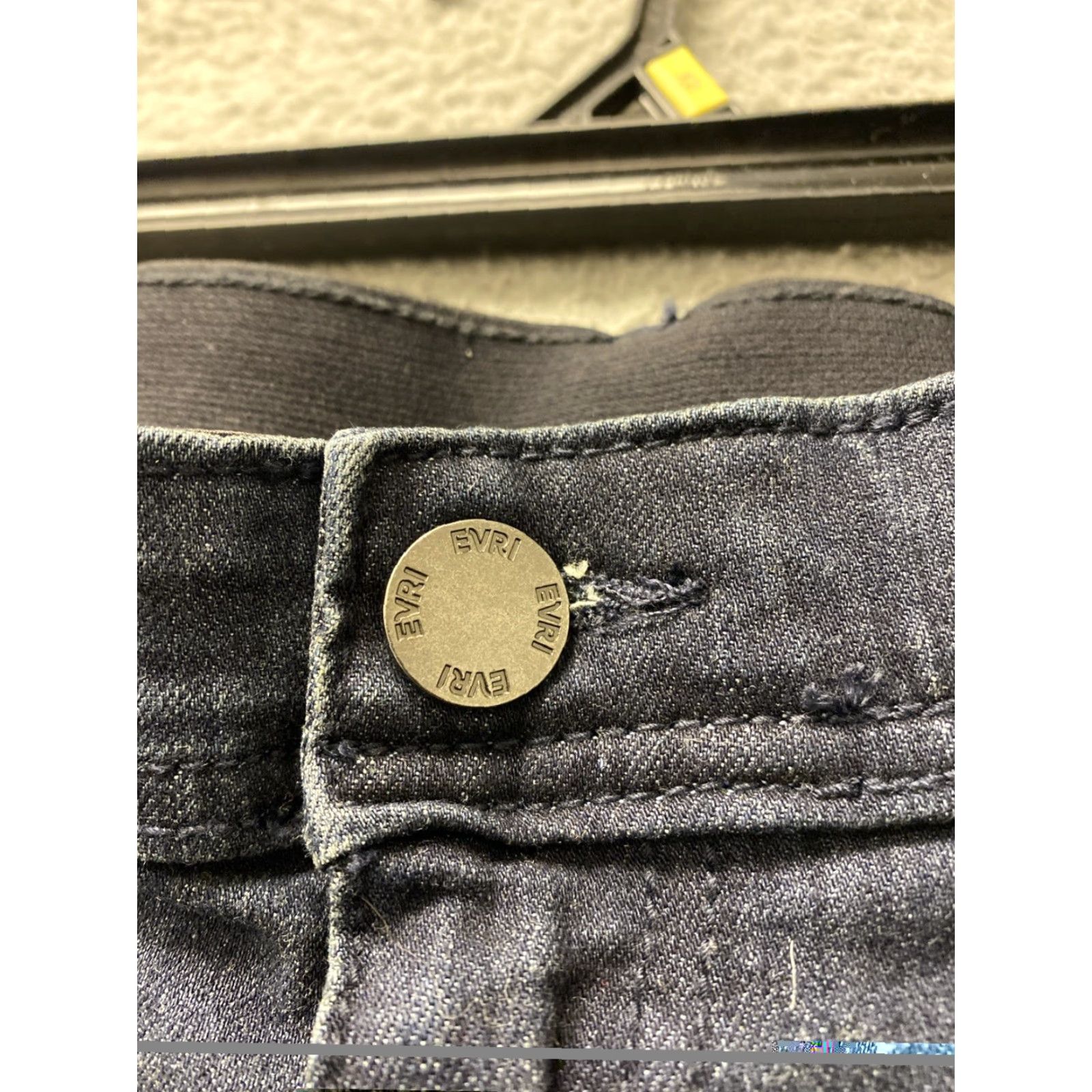 Vintage EVRI Women 24W Short Mid Rise Jegging Stretch Soft Zip Plus Dark Blue Size 30" / US 8 / IT 44 - 4 Thumbnail