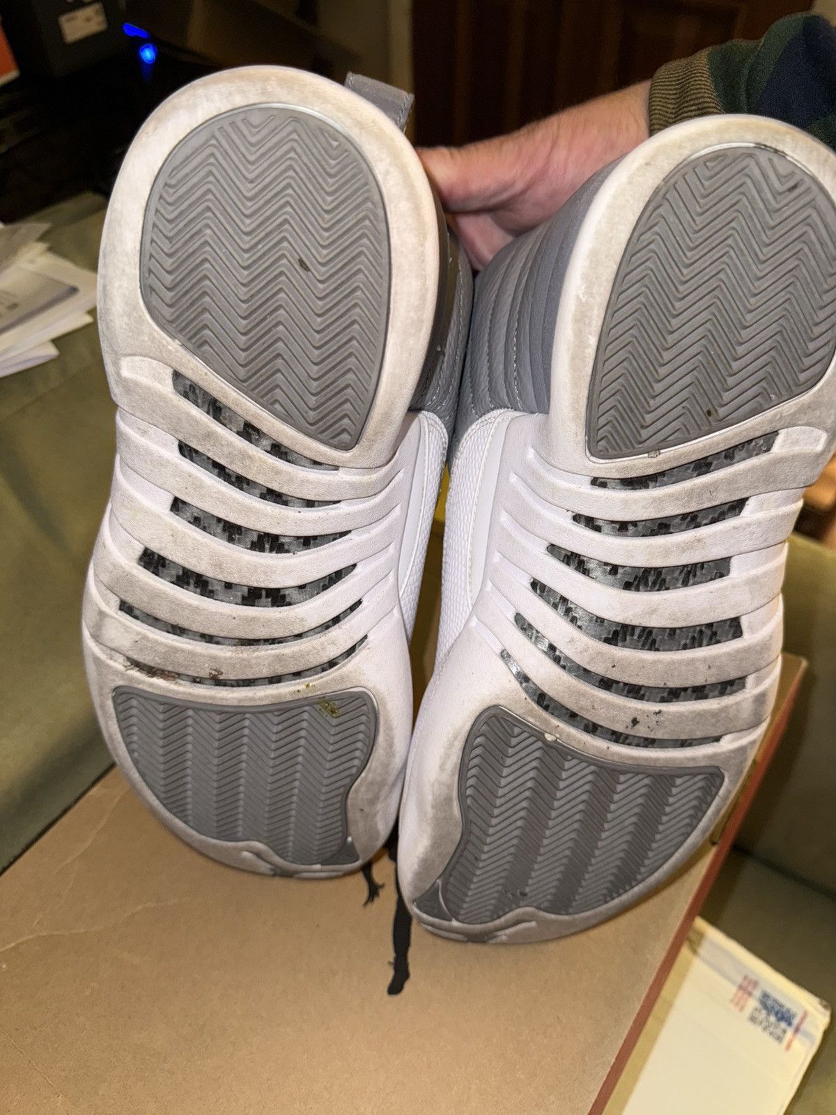 Jordan Brand Air Jordan 12 Stealth Retro cool grey OG Box size 10.5 EXC! Size US 10.5 / EU 43-44 - 15 Thumbnail