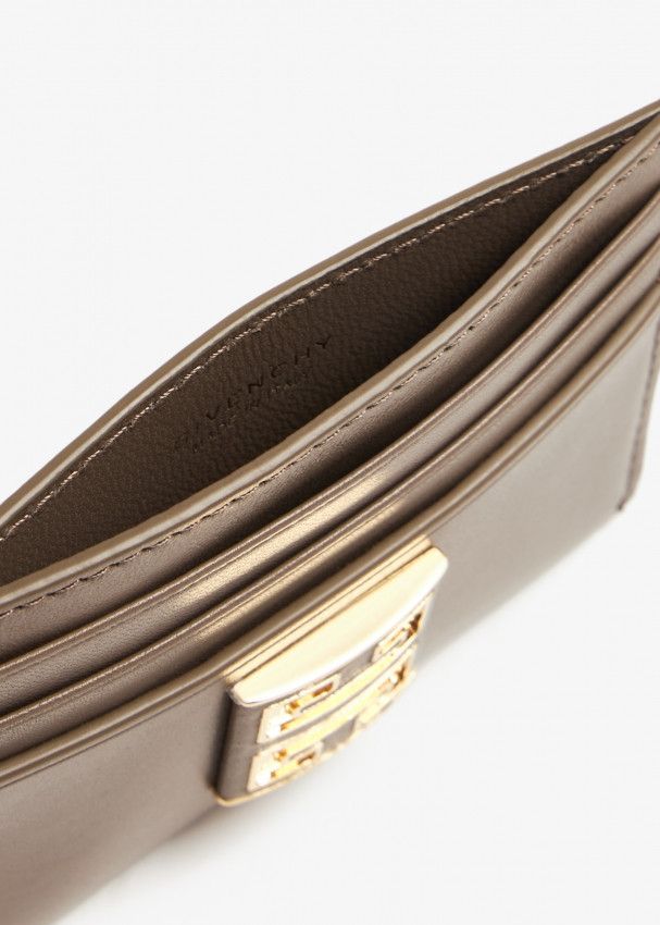 Givenchy o1srvl11e1224 Size: OS / 4G Card Holder in Brown Size ONE SIZE - 4 Thumbnail
