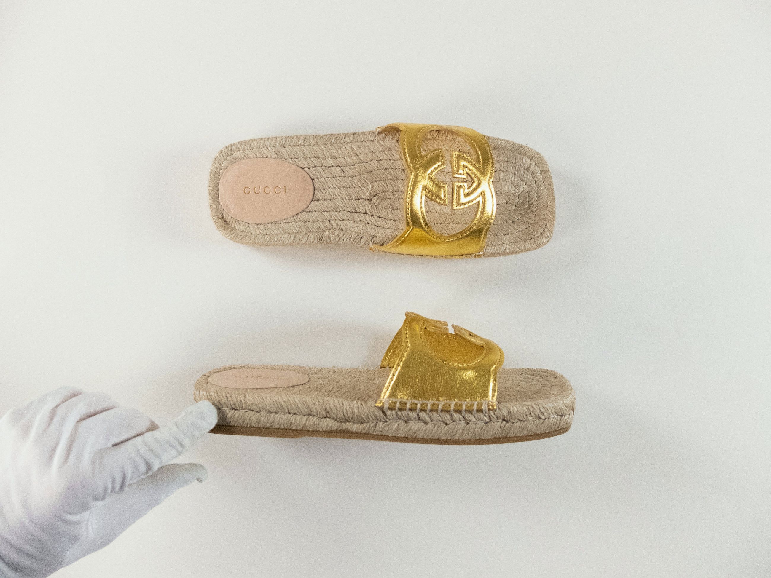 Gucci GUCCI interlocking G gold leather espadrille slide sandals Size US 7 / IT 37 - 3 Thumbnail