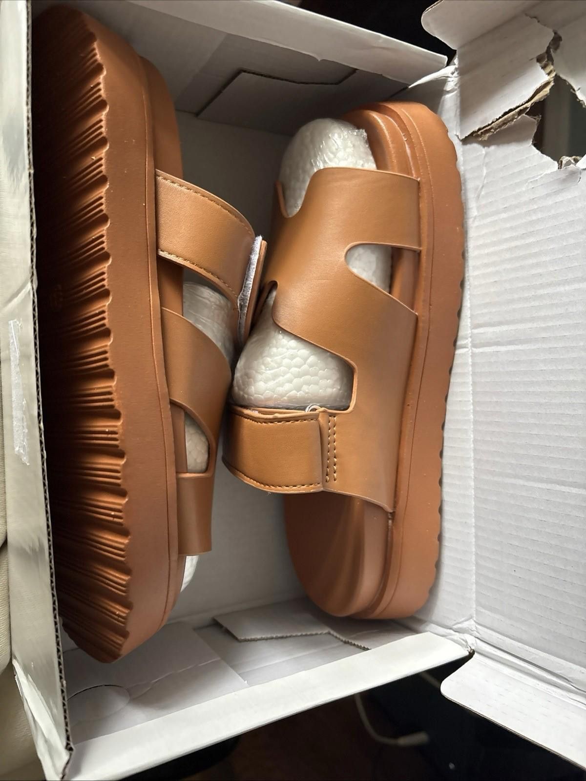 The Unbranded Brand Thick Platform Slides Women Sz 7 adjustable Khaki Sandals Size US 7 / IT 37 - 5 Thumbnail