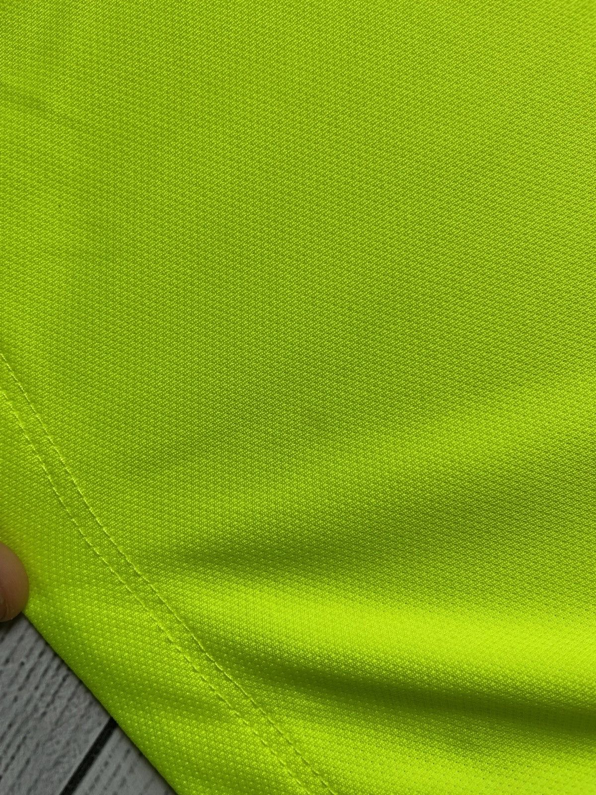 Nike Vintage Nike Barcelona soccer jersey away yellow size XL Size US XL / EU 56 / 4 - 7 Thumbnail