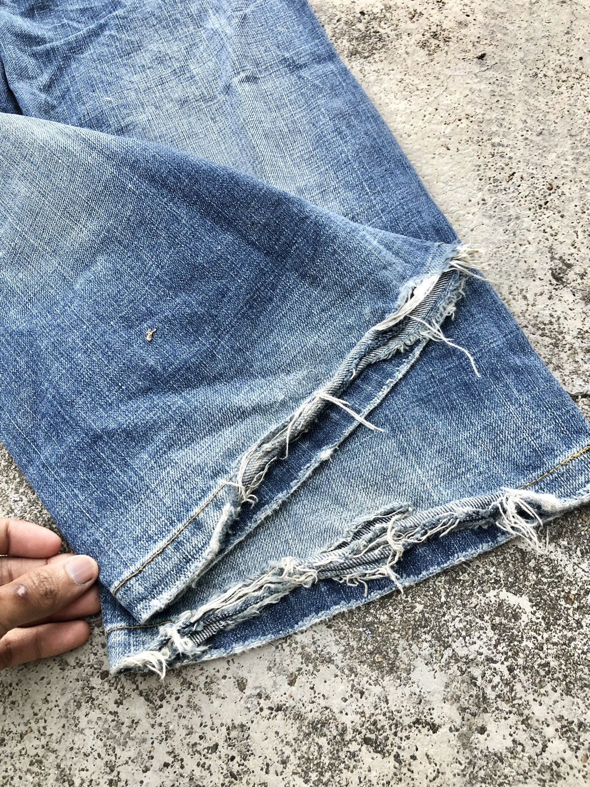 Armani Exchange FLARED BUTTON FLY WASHED BLUE DENIM Size US 31 - 7 Thumbnail