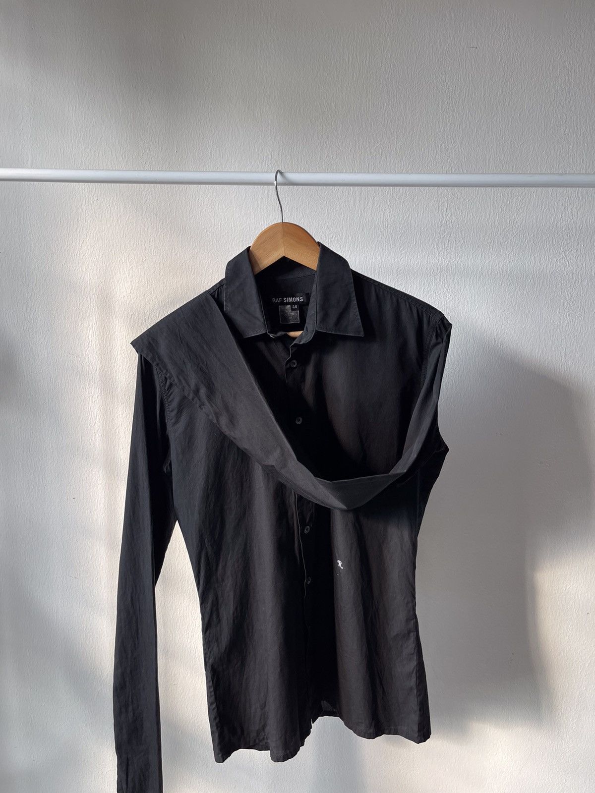 Raf Simons 1999 Raf Simons Elongated Sleeve Shirt Size US M / EU 48-50 / 2 - 6 Thumbnail