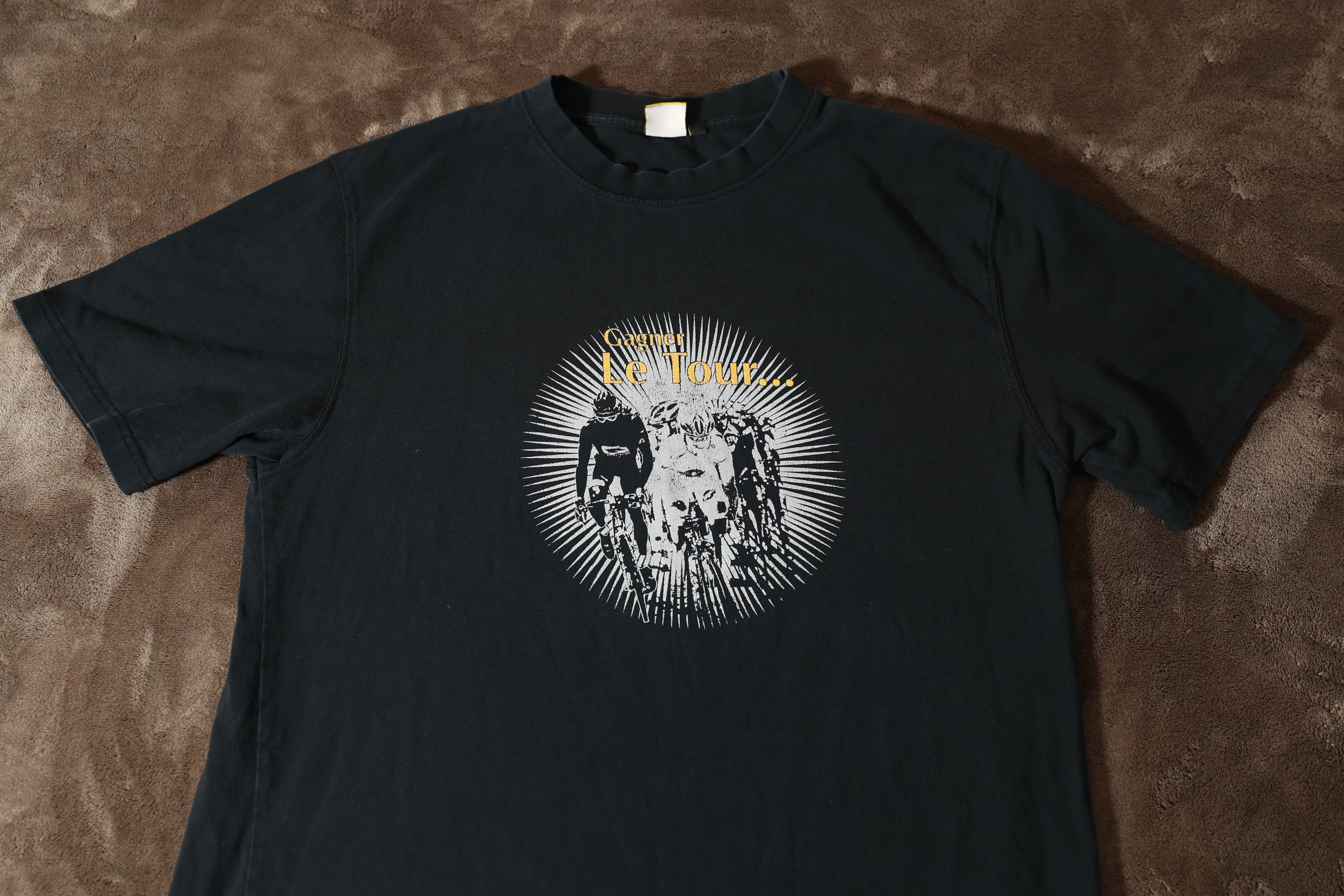 Other Tour De France Ganger le Tour tee (L) Size US L / EU 52-54 / 3 - 3 Thumbnail