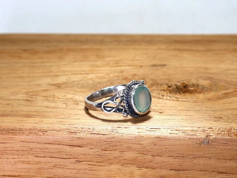 Handmade Handmade Chalcedony Ring: Oval Gemstone, 925 Silver Ring Size ONE SIZE - 3 Thumbnail