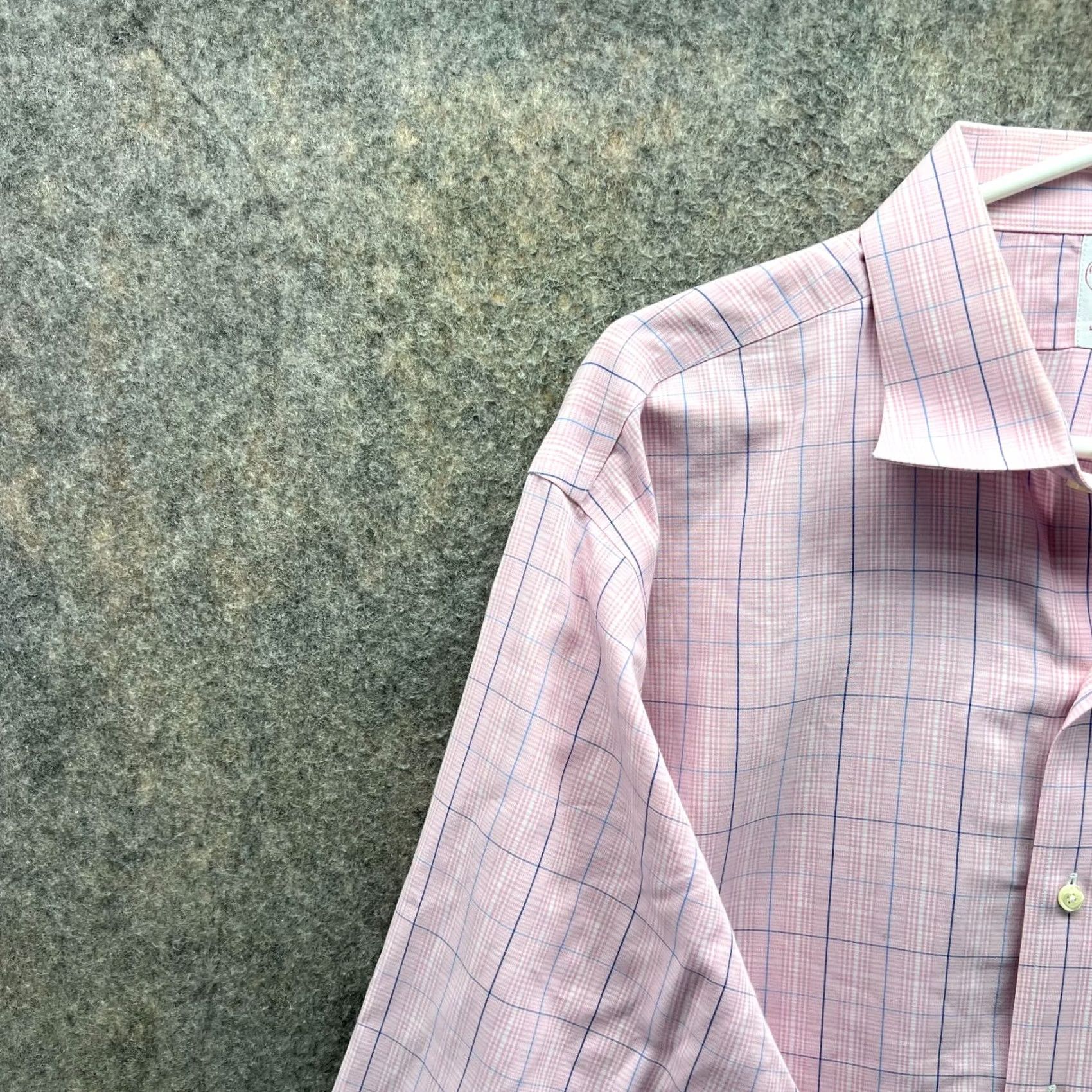 Brooks Brothers VINTAGE Brooks Brothers Shirt Men 17 34 Pink Plaid Button-Down - Casual Business Formal 50 in Chest Regular Fit Long Sleeve Total Size: 17 34 Pink Size US XL / EU 56 / 4 - 7 Thumbnail