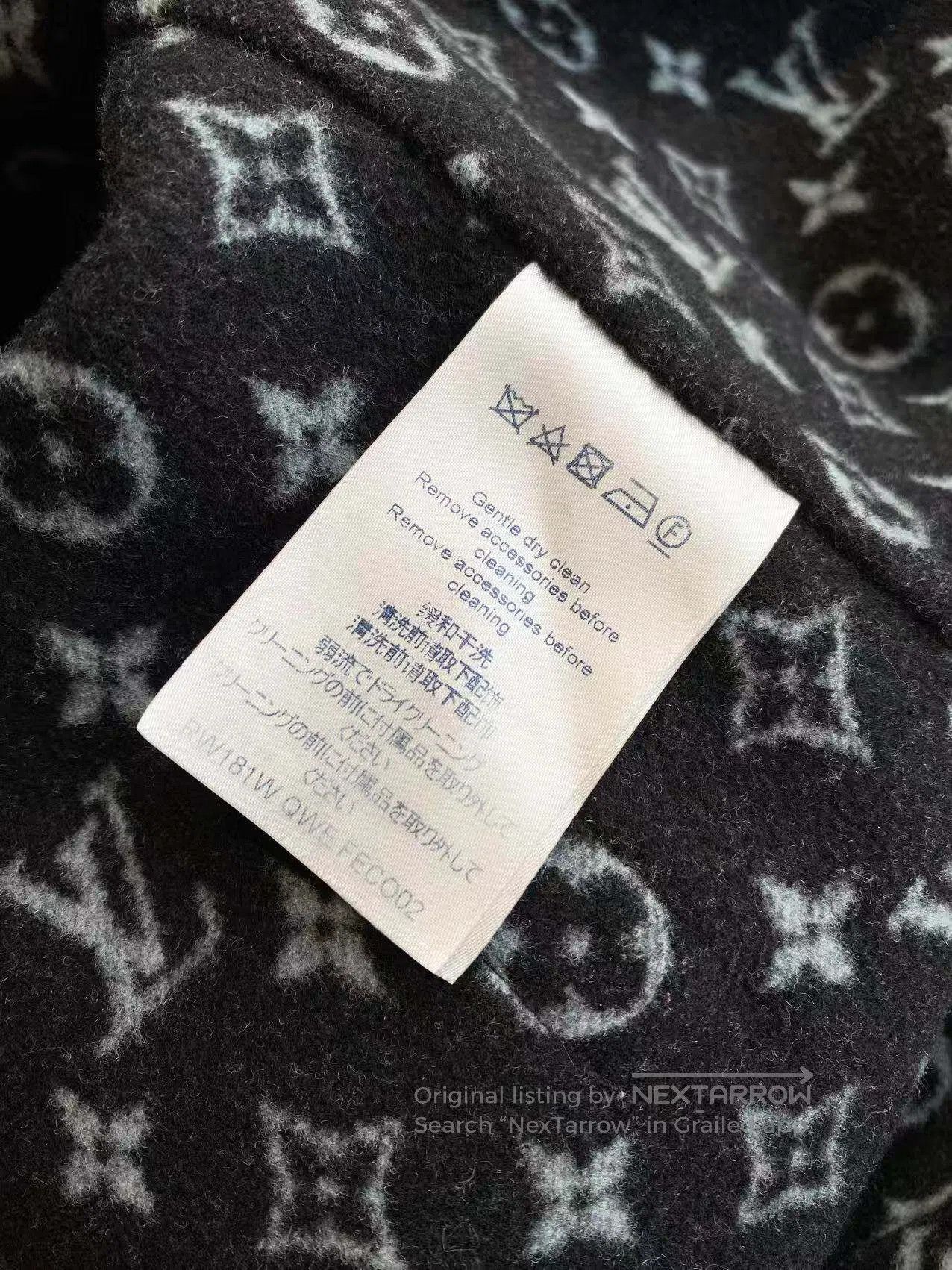 Louis Vuitton Louis Vuitton The inside is full of printed coats| Size XXS / US 00 / IT 34 - 5 Thumbnail