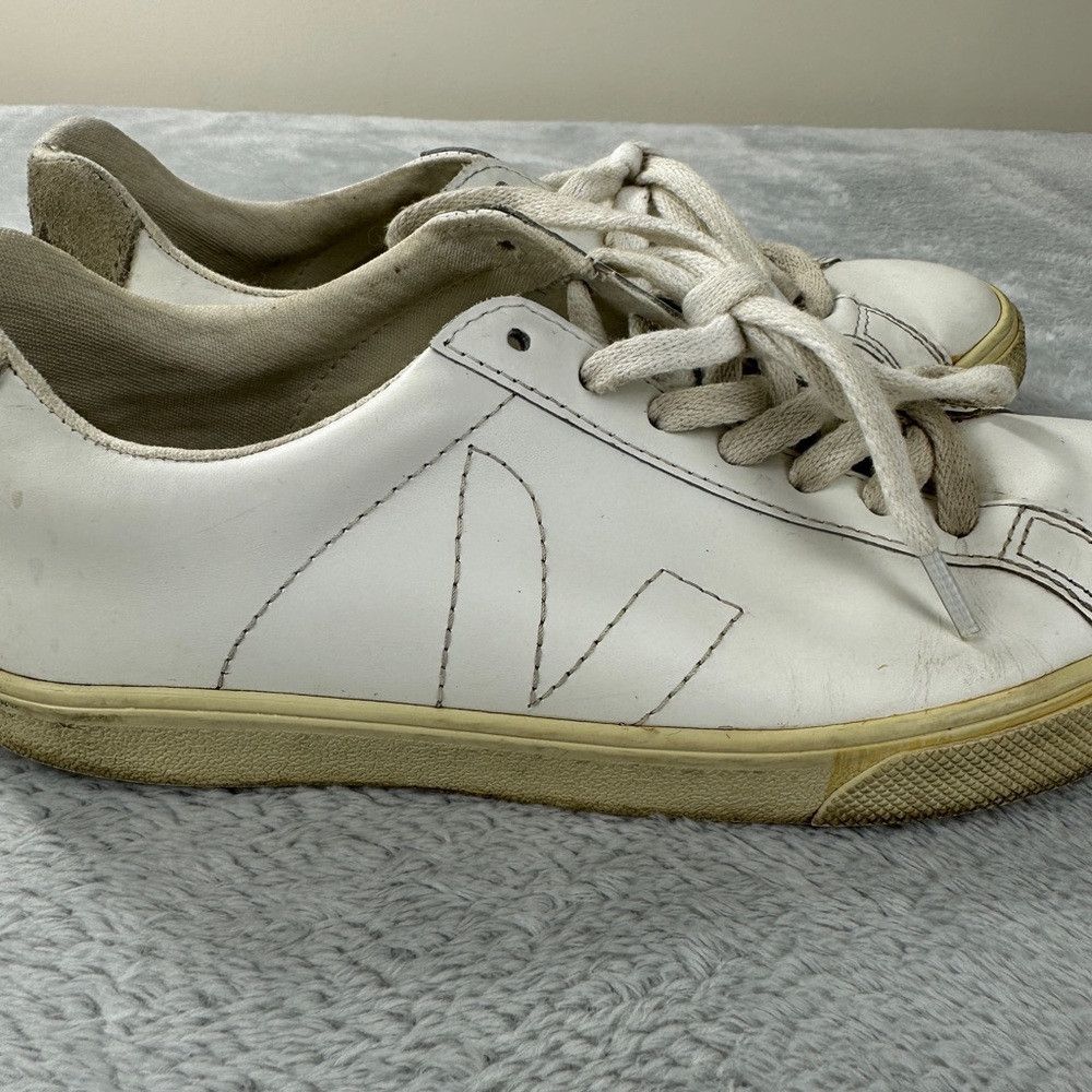 Veja Veja White Leather Sneakers Size 6 US Size US 6 / IT 36 - 3 Thumbnail