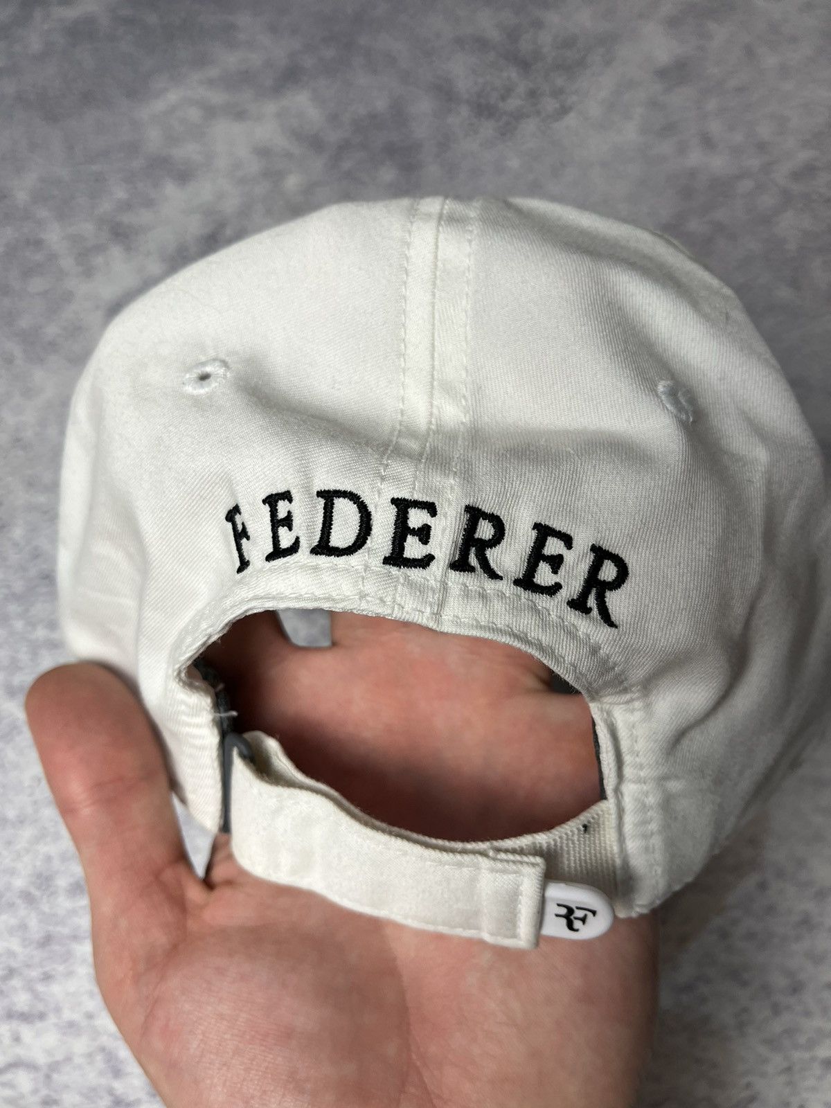 Nike Vintage Nike Roger Federer Rare Cap Hat Tennis White Size ONE SIZE - 5 Thumbnail