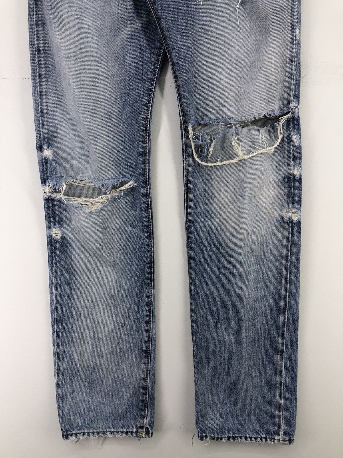 Diesel Vintage Diesel Blue Eyecons 2015/2 Edition Distressed Jeans Size US 28 / EU 44 - 10 Thumbnail