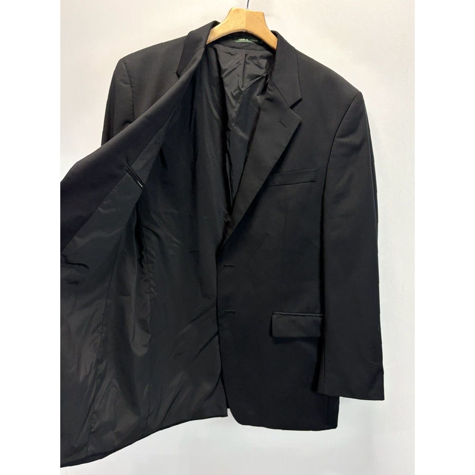 Ralph Lauren Lauren Ralph Lauren Men’s Blazer Sport Coat 42L Black 2-Button 100% Wool Career Jacket Style Men's Size 42L Regular Wool Blazer Black Size 42L - 3 Thumbnail