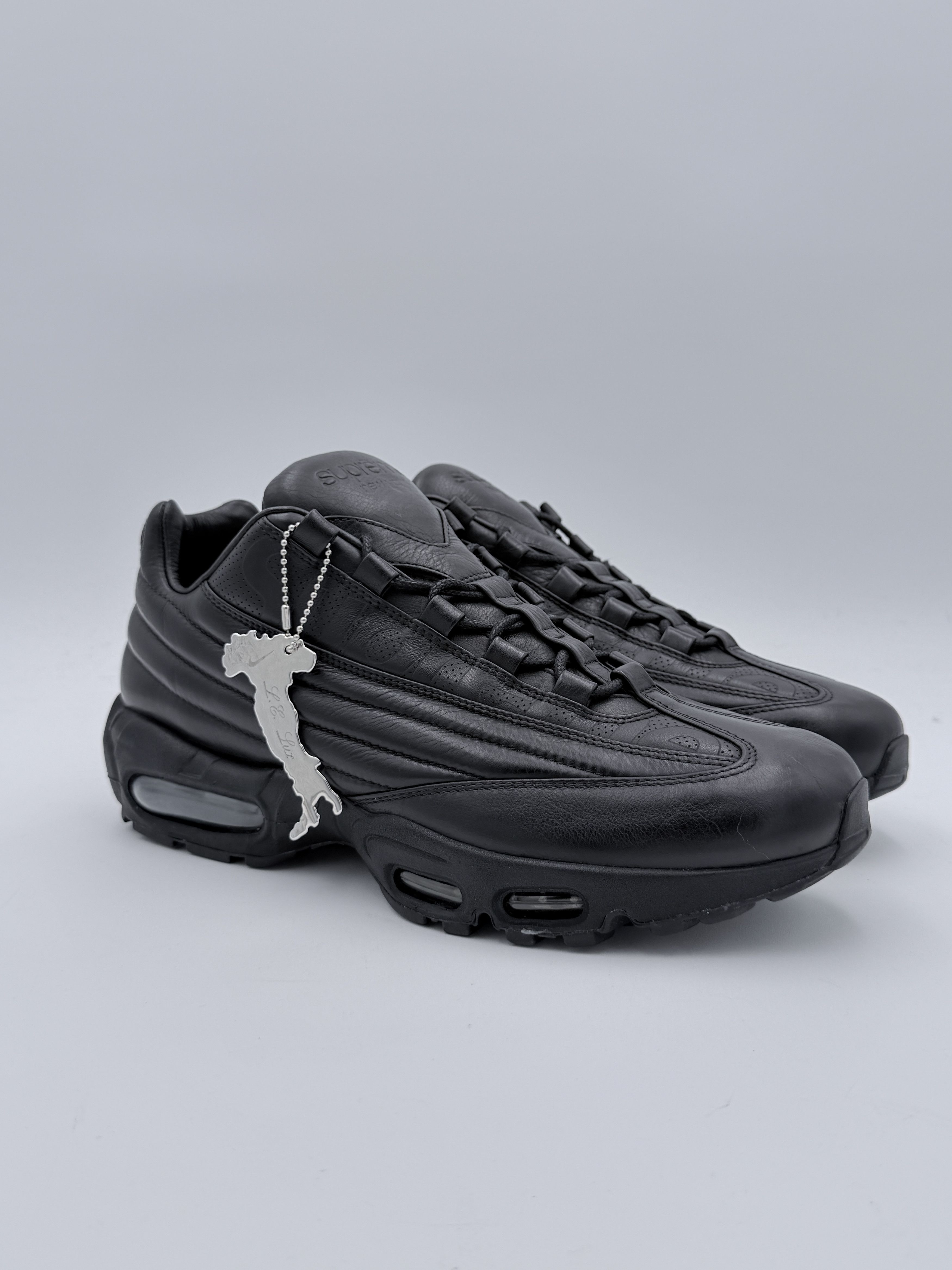 Nike × Supreme Supreme Air Max 95 Leather Lux Made in Italy Black Size US 9.5 / EU 42-43 - 1 Thumbnail