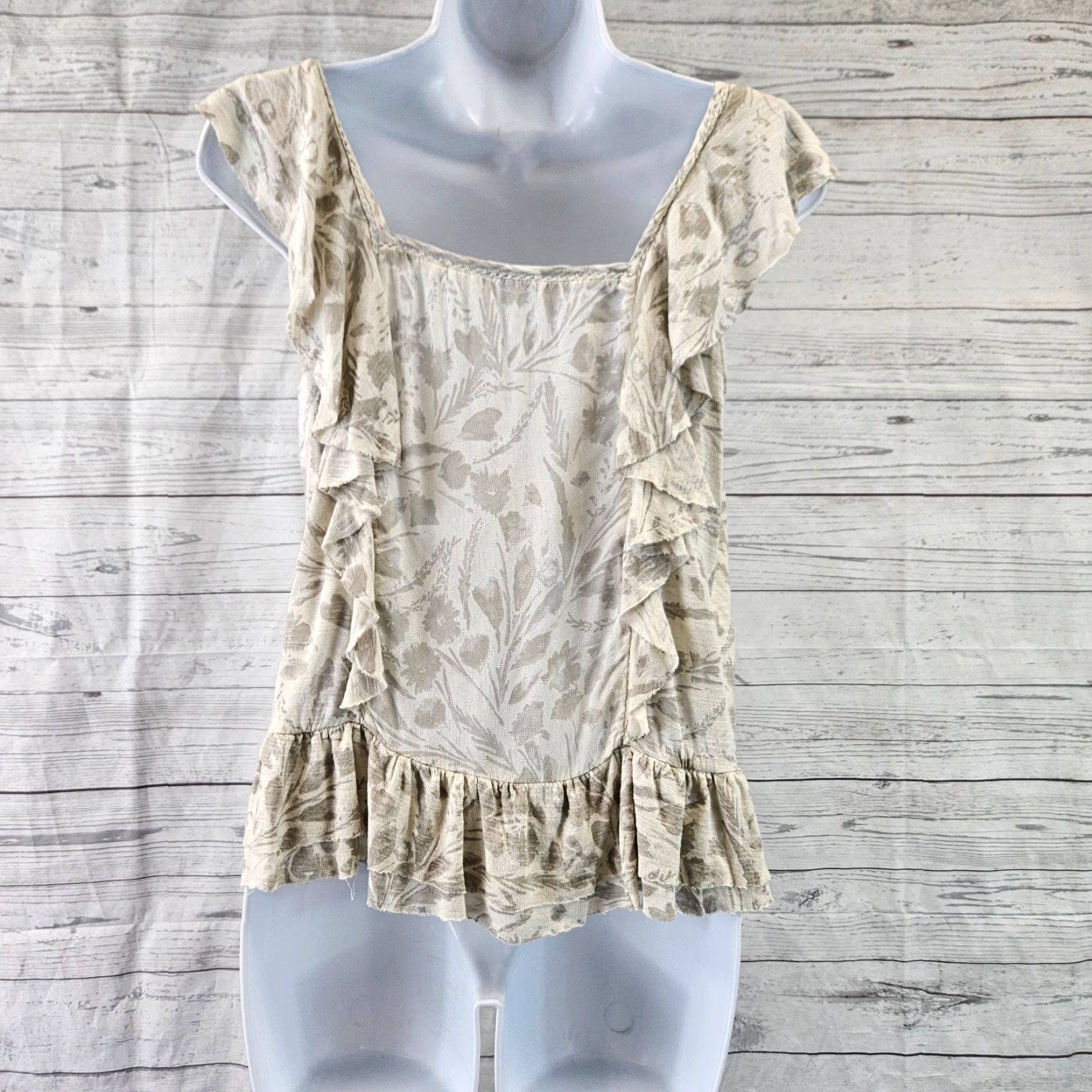Lucky Brand Lucky Brand Top Womens XS Gray Beige Floral Ruffles Size XS / US 0-2 / IT 36-38 - 4 Thumbnail