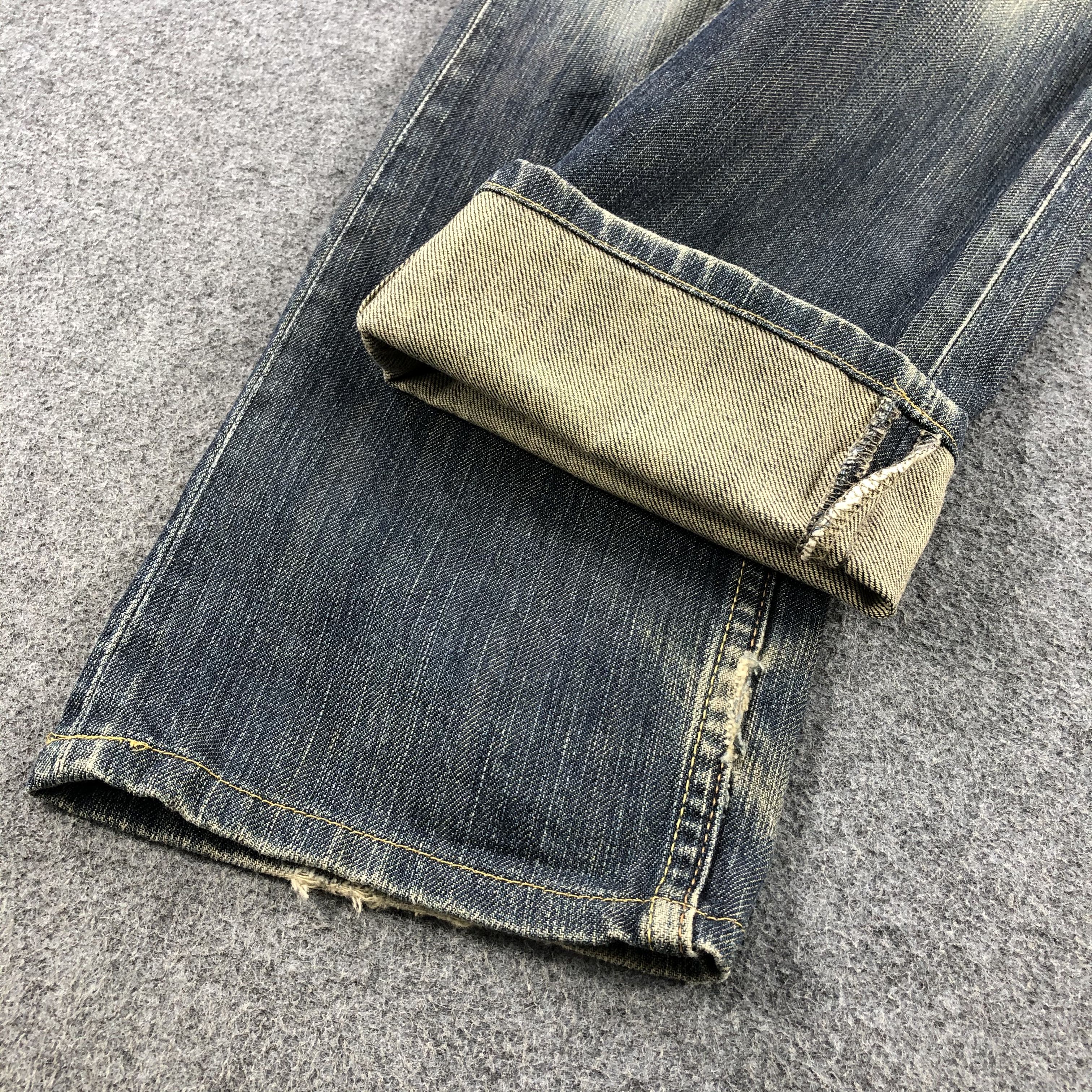 Levi's × Vintage Vintage Blue Wash Levis 504 Jeans-JM1935 Size US 29 - 7 Thumbnail