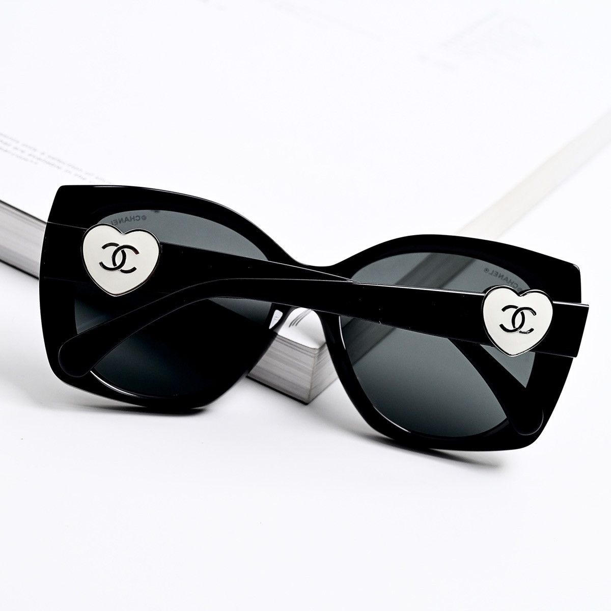 Chanel CHANEL 0CH5519 SUNGLASSES Size ONE SIZE - 12 Thumbnail